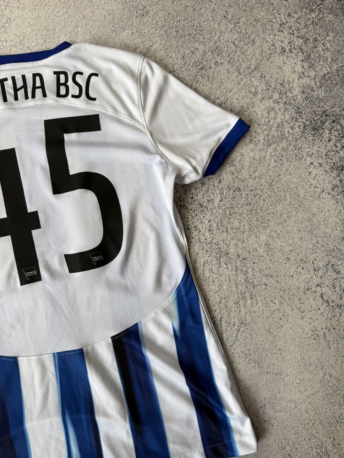 Nike Hertha BSC #45 Berlin Home Jersey 2021/22 by Nike Size US M / EU 48-50 / 2 - 19 Thumbnail