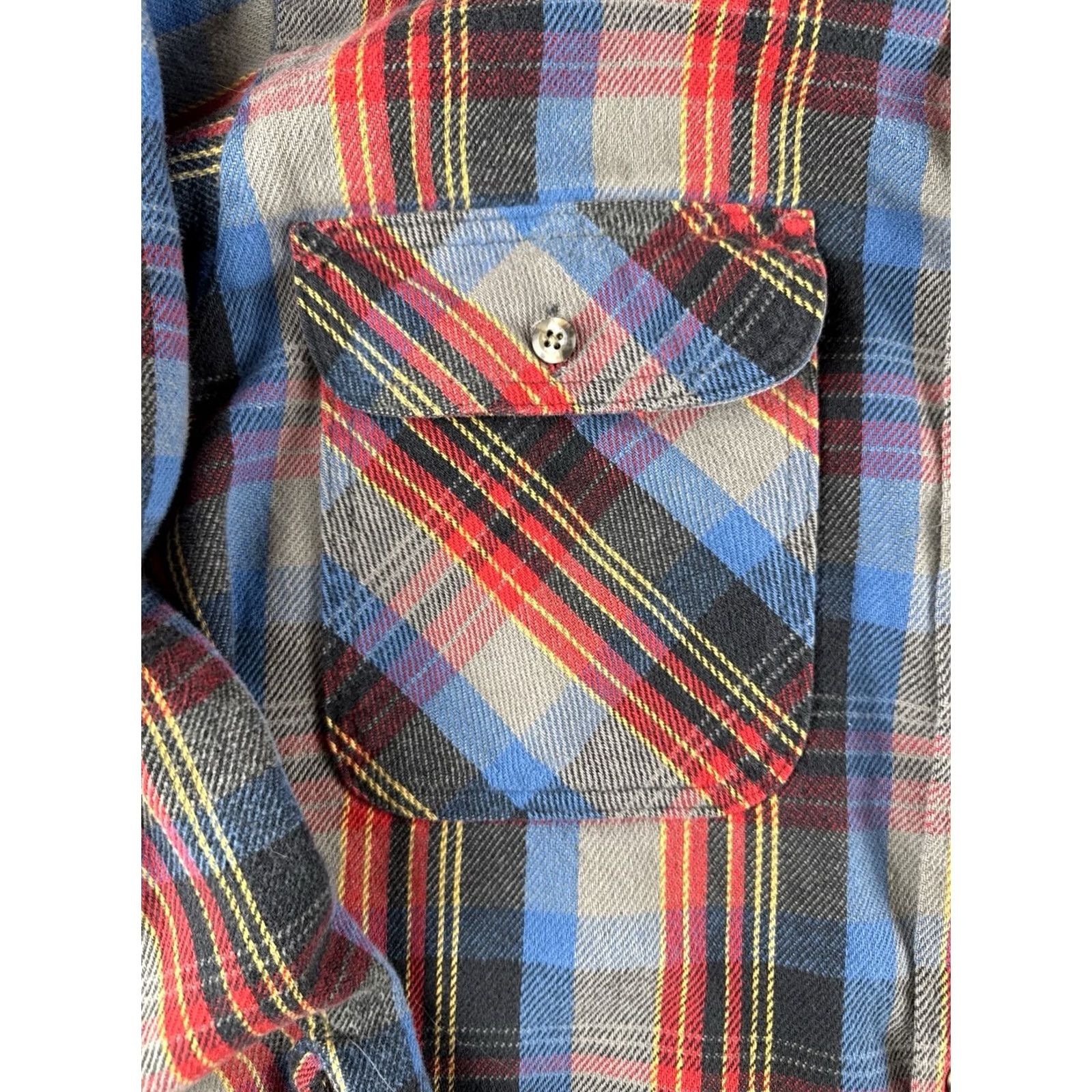Vintage VINTAGE Private Property Flannel Shirt Workwear Grunge Red Blue USA L 90s Size US L / EU 52-54 / 3 - 4 Thumbnail