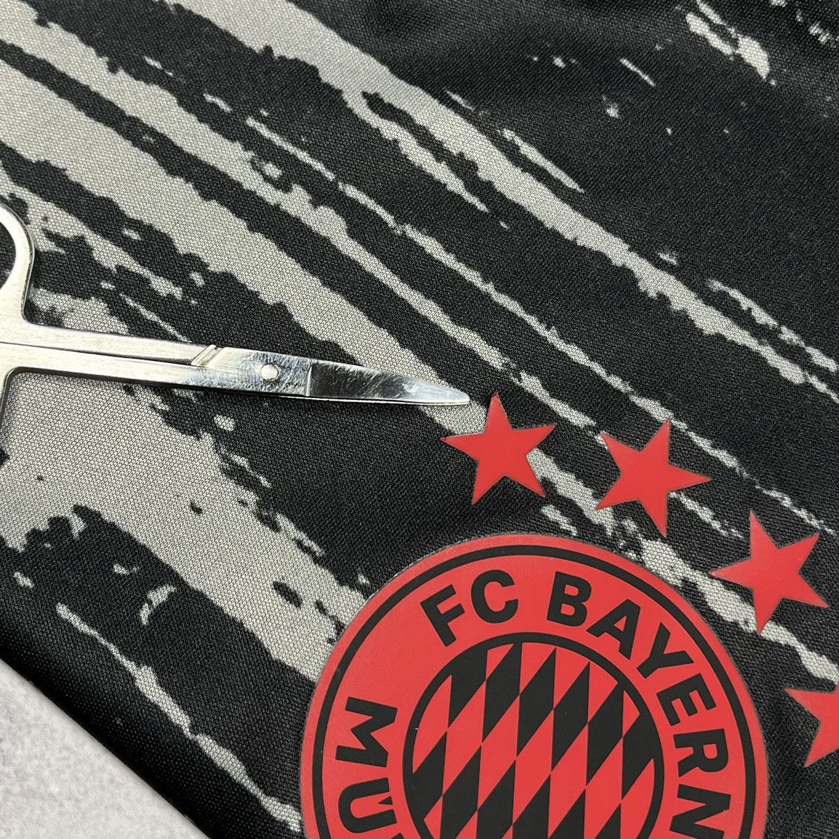 Adidas Adidas Bayern Munich Pre-Match Soccer Jersey+Shorts 20/21 Size US L / EU 52-54 / 3 - 13 Thumbnail