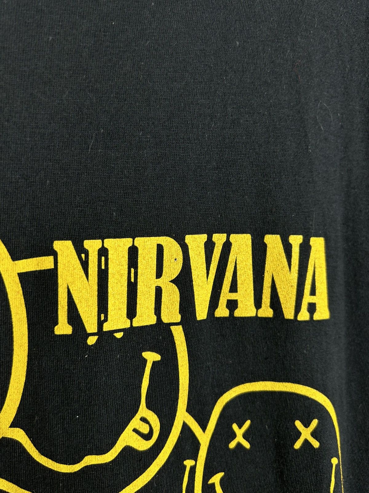Band Tees 00s Vintage Nirvana Smiley Boot Short Sleeve T-Shirt Size US M / EU 48-50 / 2 - 3 Thumbnail