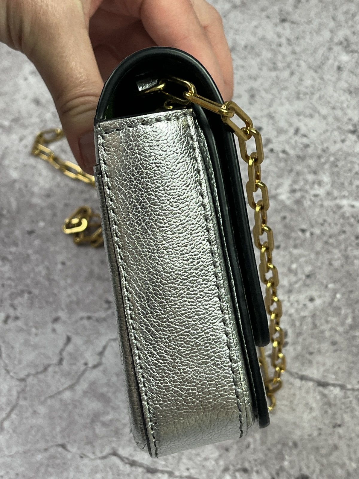 Burberry Metallic Silver D-Ring Leather Chain Small Shoulder Bag Size ONE SIZE - 10 Thumbnail