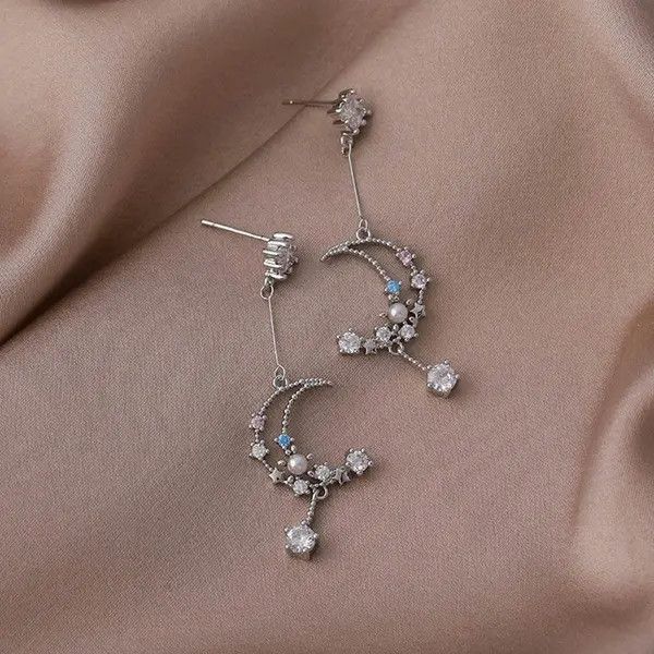Other Women's Crystal Moon Star Dangle Drop Tassel Earrings Size ONE SIZE - 4 Thumbnail