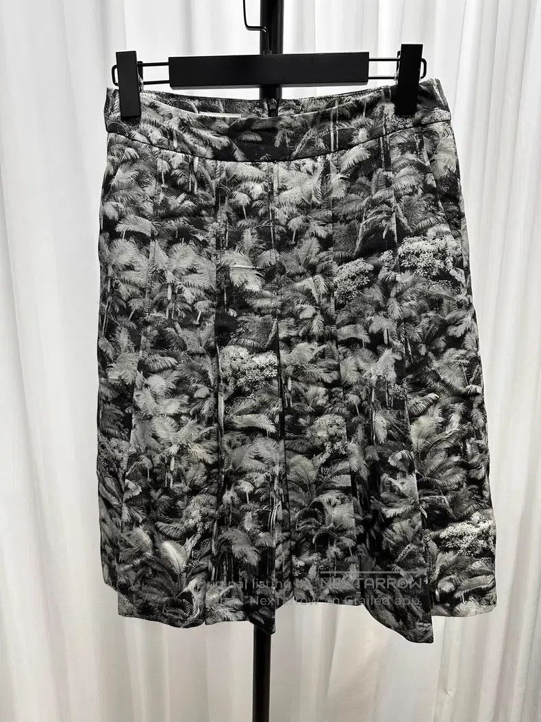 Dries Van Noten DRIES VAN NOTEN Floral Half Skirt Size 33" - 4 Thumbnail