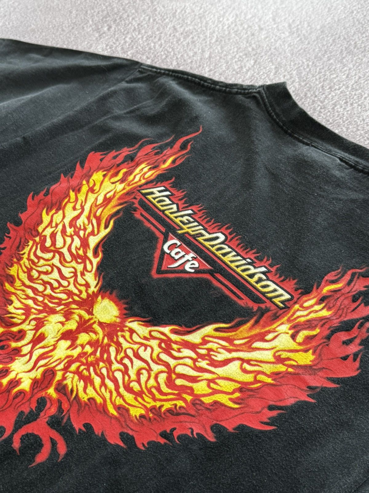 Harley Davidson 90’s Harley Davidson Faded Look Crazy Print Biker T-Shirt Size US L / EU 52-54 / 3 - 9 Thumbnail