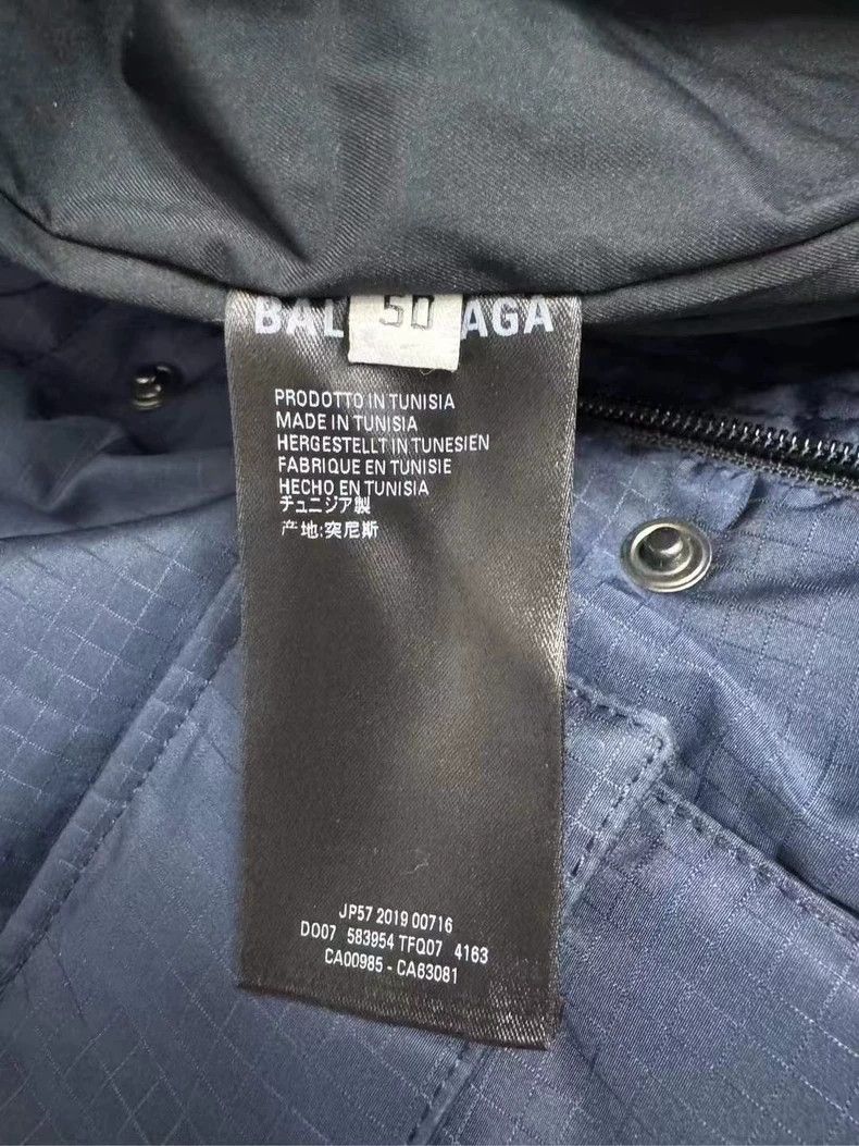Balenciaga Balenciaga Lock embroidery LOGO cotton-padded jacket coat Size US M / EU 48-50 / 2 - 5 Thumbnail
