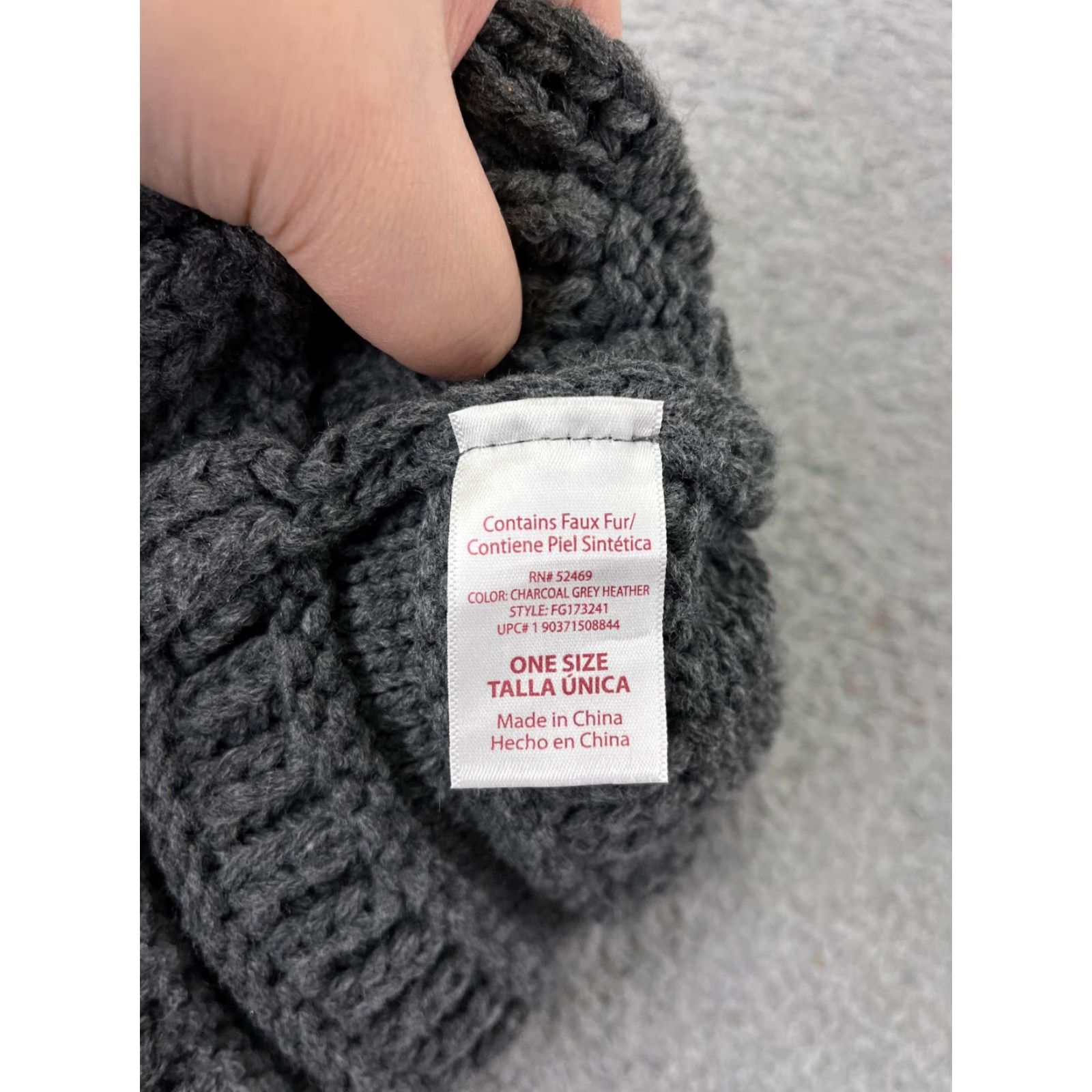 Walmart Walmart Beanie Hat Womens One Size Slouch Toque Charcoal Gray Knit Acrylic Faux Fur Pom Winter Outdoors Ski Womens Size ONE SIZE - 6 Thumbnail