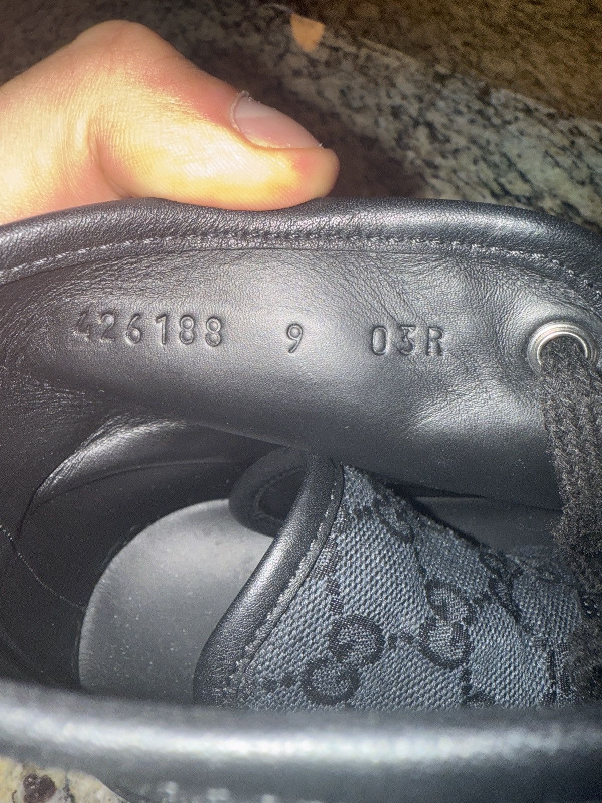 Gucci Gucci logo print shoes Size US 9 / EU 42 - 8 Thumbnail
