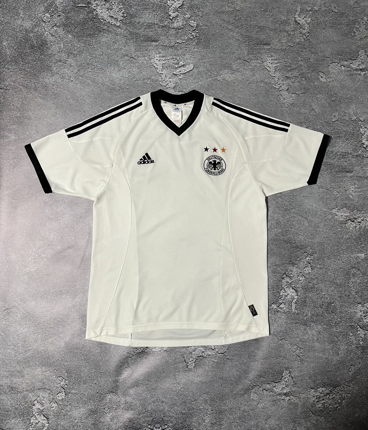 Vintage RARE Vintage 2002 Adidas Germany Jersey Shirt Size US M / EU 48-50 / 2 - 1 Thumbnail