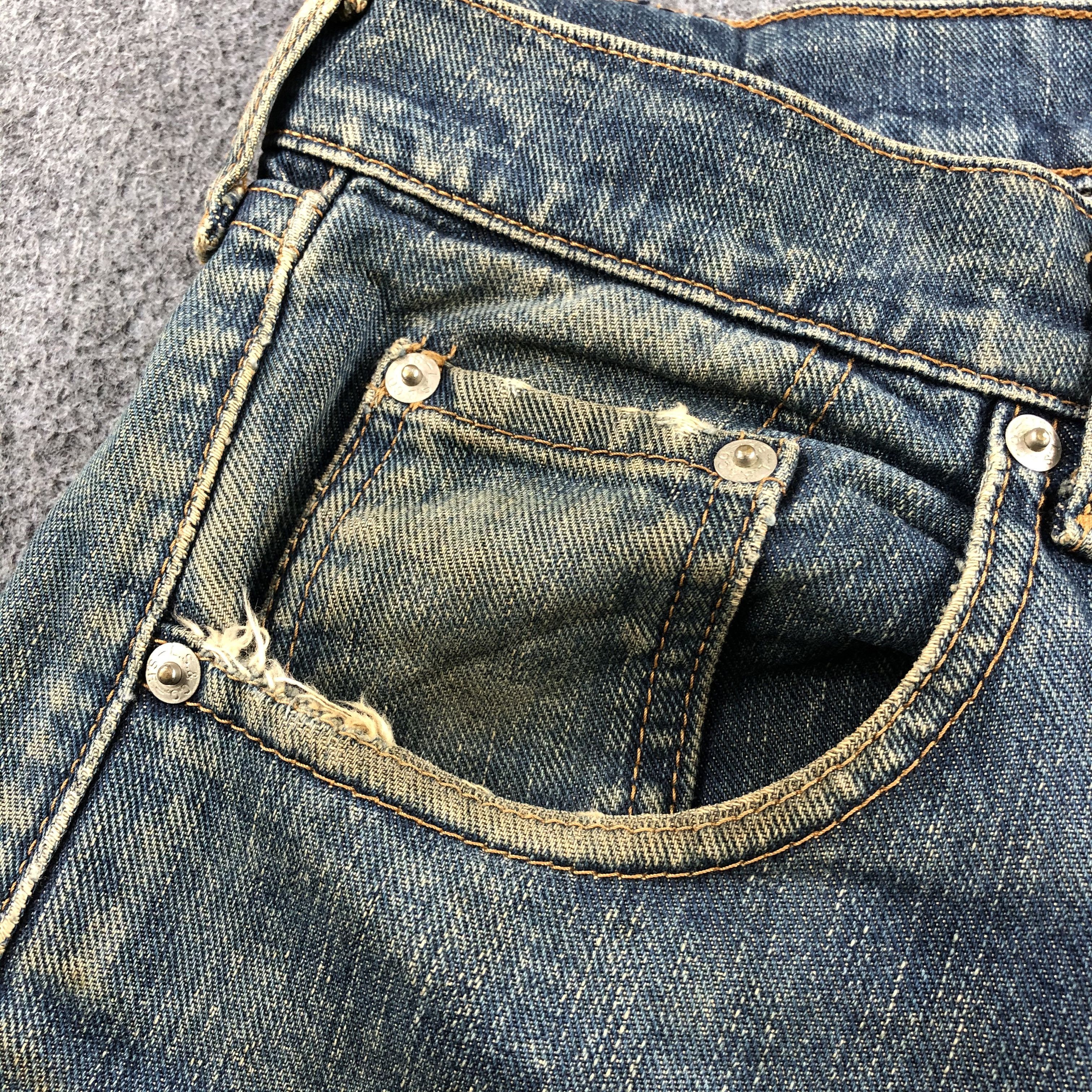 Levi's 90s Vintage Distress Levis Jeans-J1797 Size US 32 / EU 48 - 11 Thumbnail