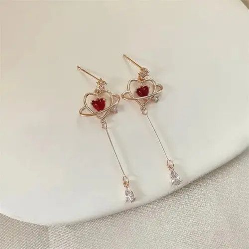 Japanese Brand × Vintage New Elegant Geometric Heart Crystal Long Drop Size ONE SIZE - 1 Thumbnail