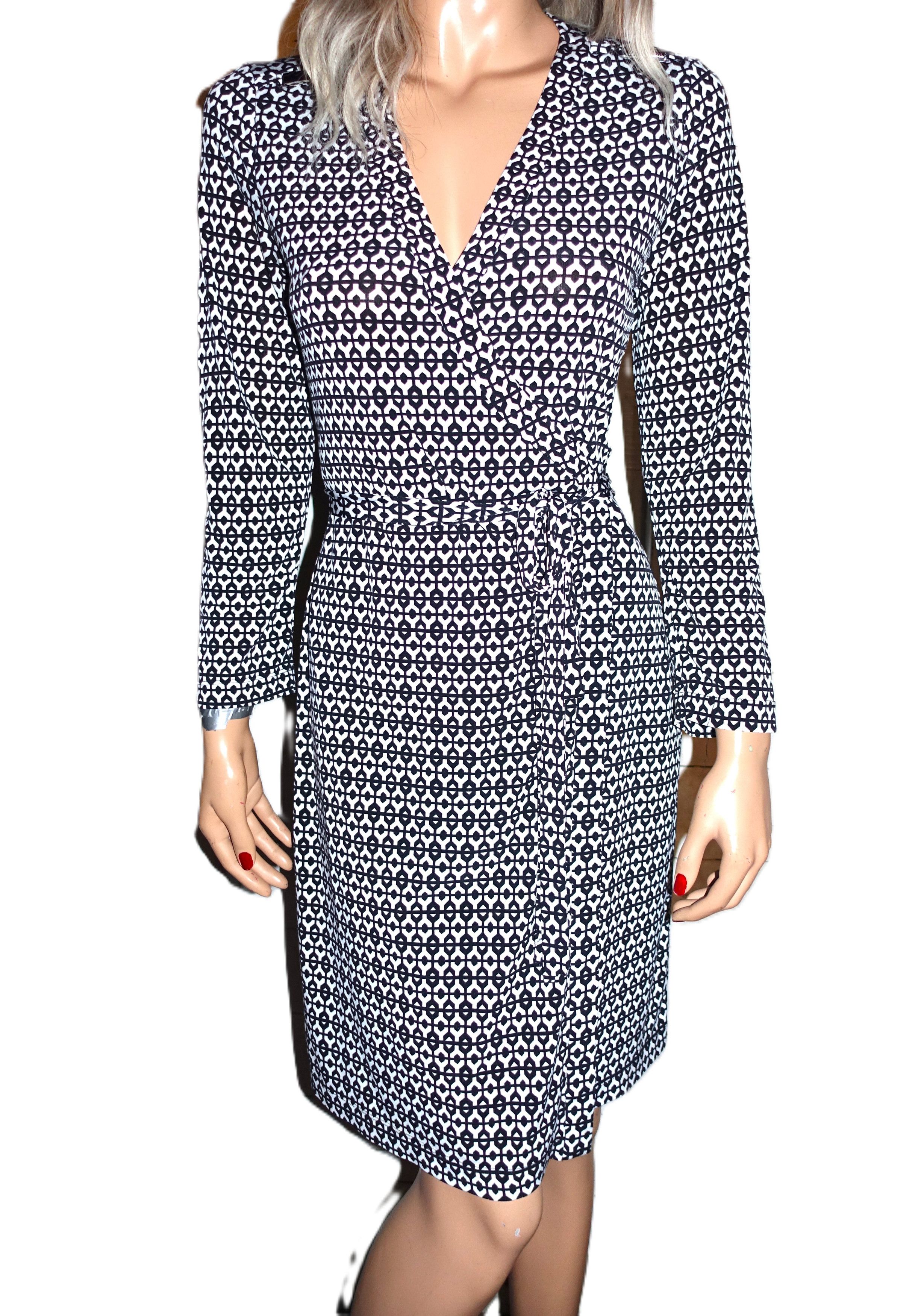 Calvin Klein Calvin Klein Black White Wrap Dress S Size S / US 4 / IT 40 - 8 Thumbnail