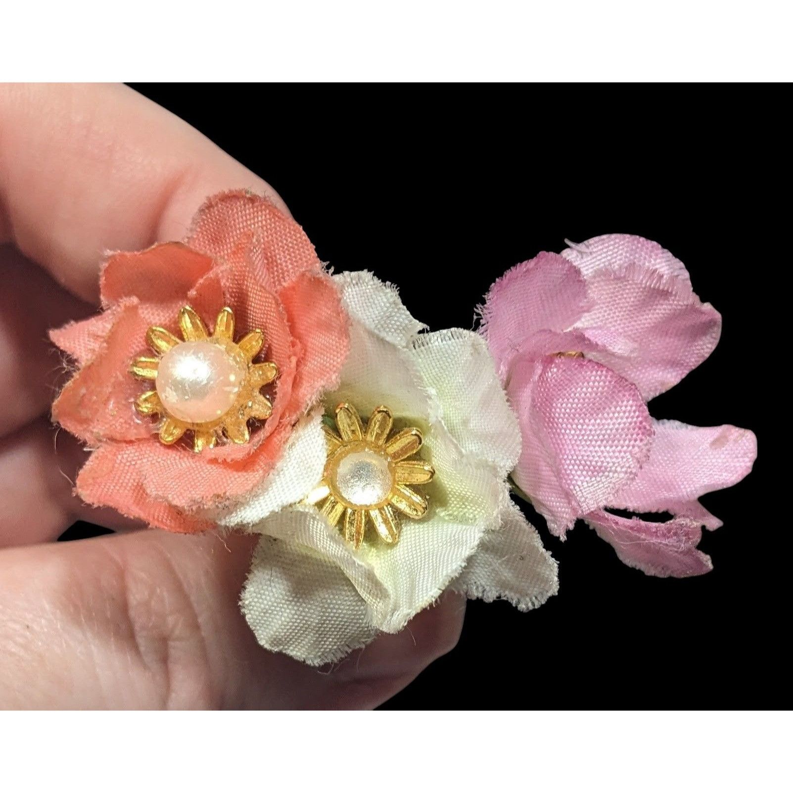 Other Vintage 50s Flower Pot Brooch With Silk Flowers And Faux Pea Size ONE SIZE - 2 Thumbnail