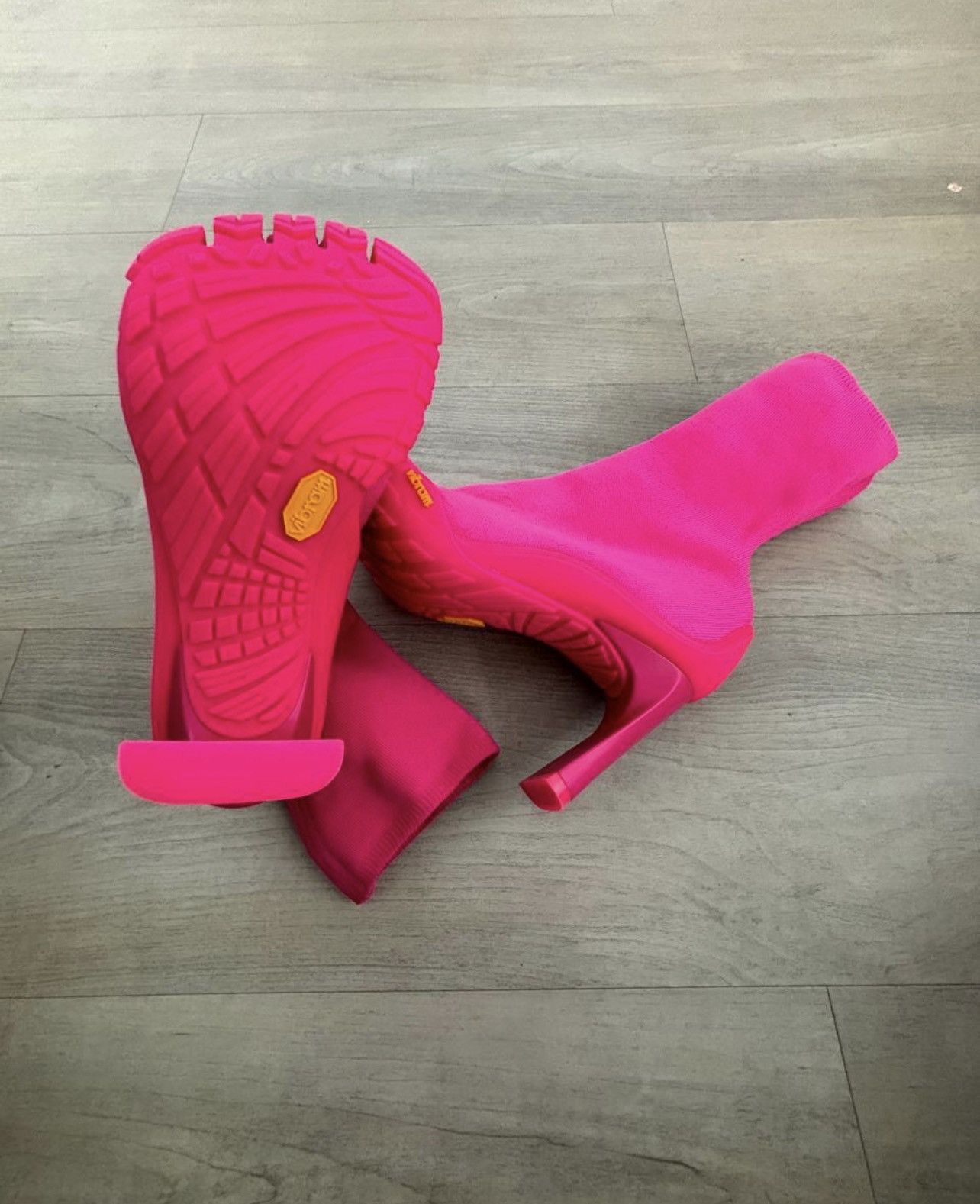 Balenciaga Vibram Five Fingers Split Toe Heeled Sock Boots Size US 6 / IT 36 - 7 Thumbnail