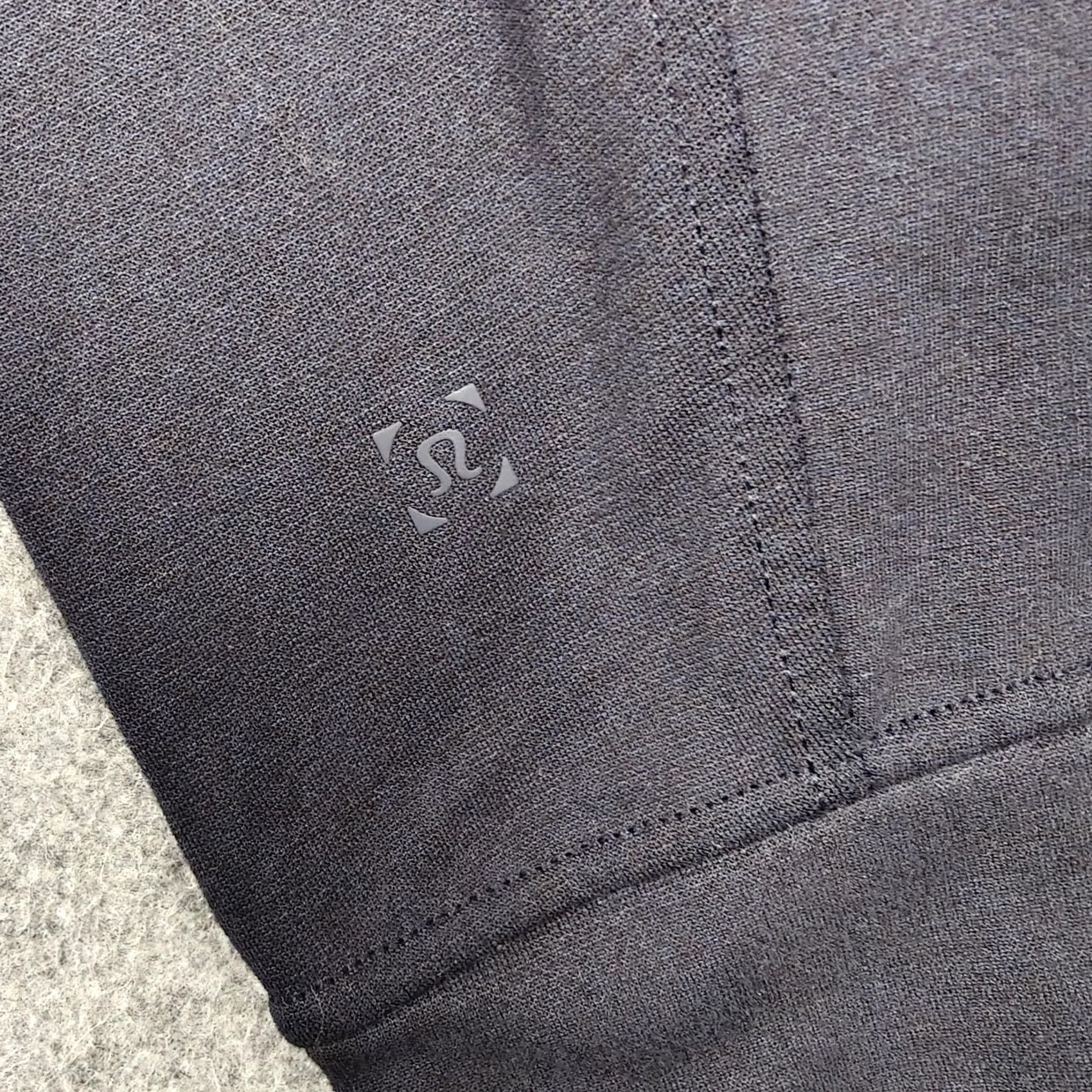 Lululemon Lululemon Hoodie Mens M Blue Full Zip Knit Chest Pocket Athletic Running Shirts Size US M / EU 48-50 / 2 - 4 Thumbnail
