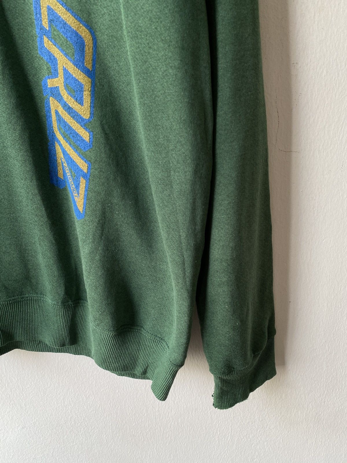 Santa Cruz Skateboards × Vintage 1990s - Vintage Santa Cruz Skateboard Distressed Sweatshirt Size US L / EU 52-54 / 3 - 7 Thumbnail