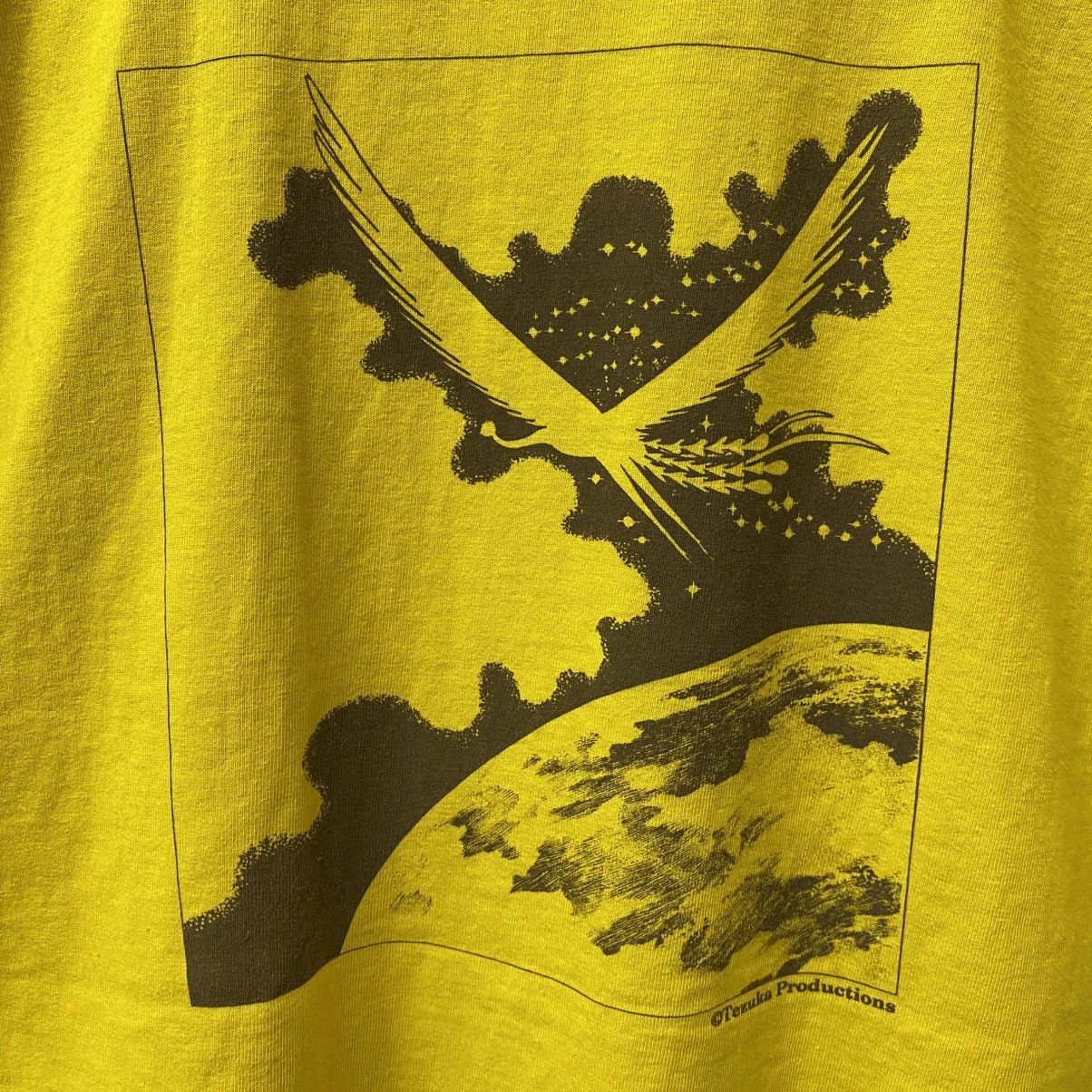 Montbell Mont Bell x Tezuka Productions Hyogo Phoenix Graphic Tee Size US XL / EU 56 / 4 - 2 Thumbnail