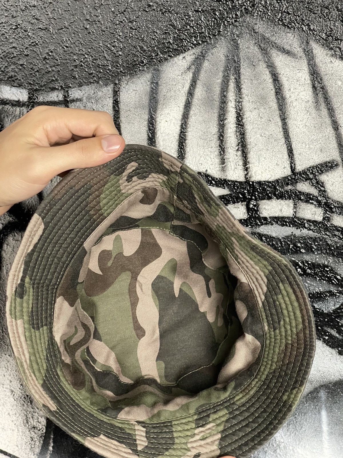 Vintage UCLA Vintage Camouflage Bucket Hat Size ONE SIZE - 6 Thumbnail