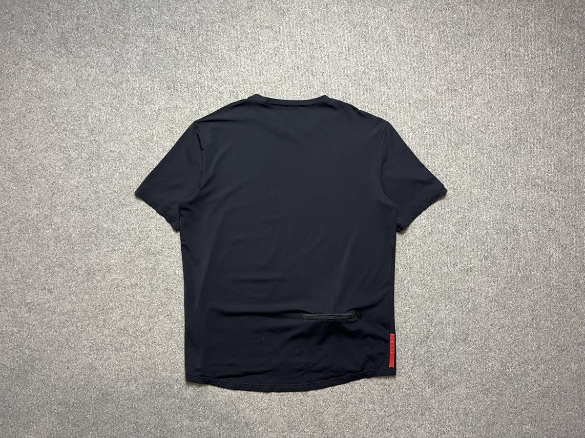 Prada Prada red tag t-shirt Size US XL / EU 56 / 4 - 2 Thumbnail