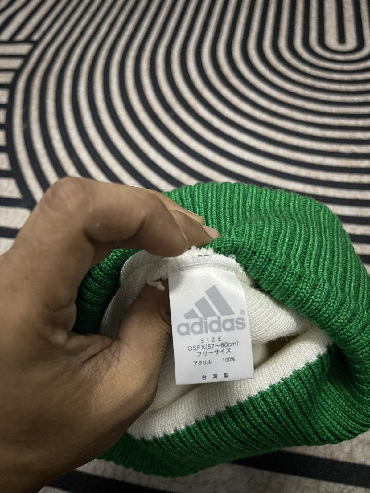 Adidas VINTAGE Y2K ADIDAS MULTICOLOUR BEANIE HAT Size ONE SIZE - 5 Thumbnail