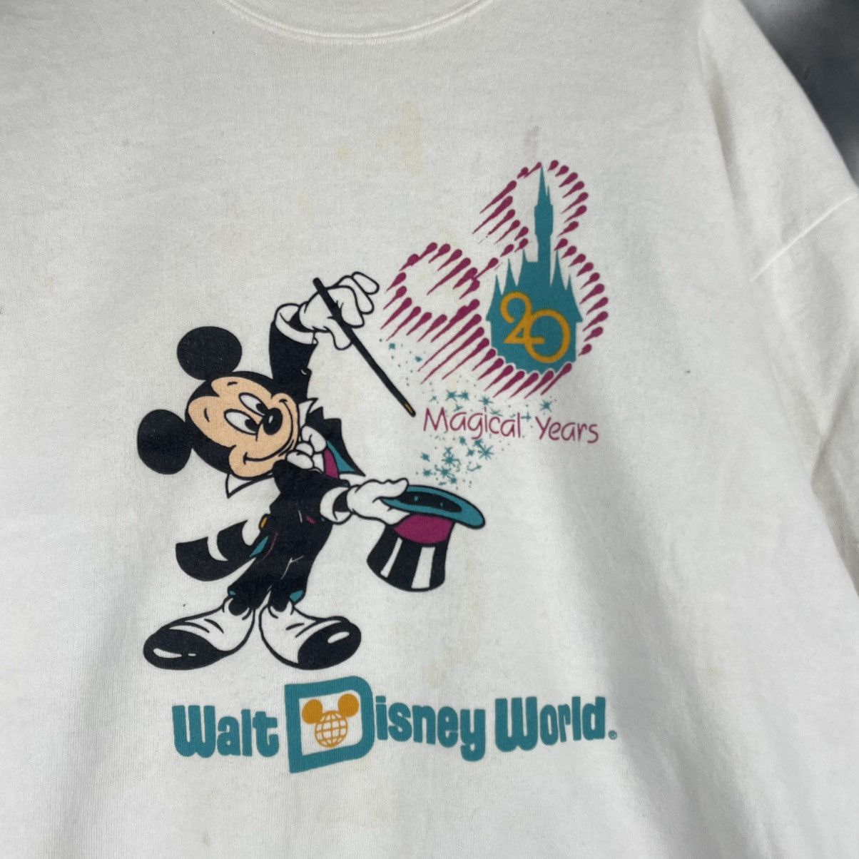 Disney × Mickey Mouse Vintage 90's Mickey Mouse 20 year anniversary Disney Size US L / EU 52-54 / 3 - 2 Thumbnail
