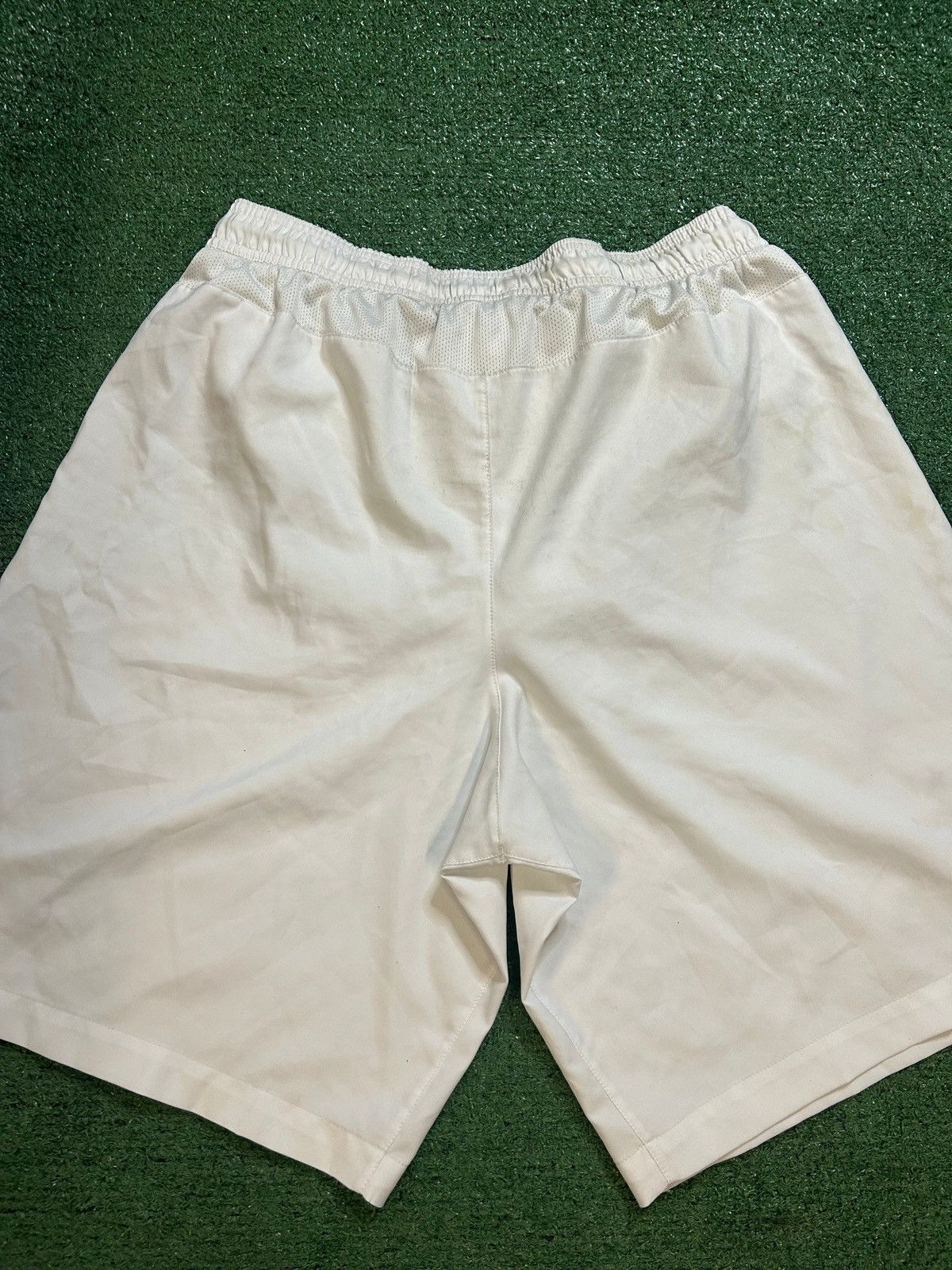 Nike Nike France 2014-2015 white soccer shorts Size US 36 / EU 52 - 5 Thumbnail