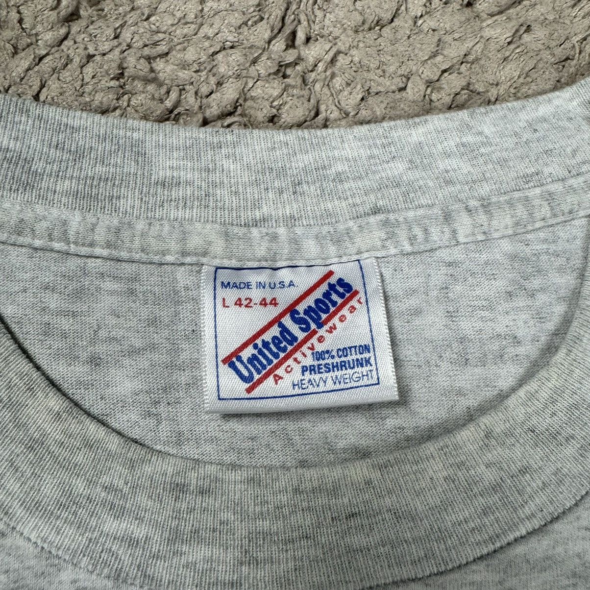 Vintage Vintage Art Im a Midwife Wording T-shirt Size US L / EU 52-54 / 3 - 16 Thumbnail
