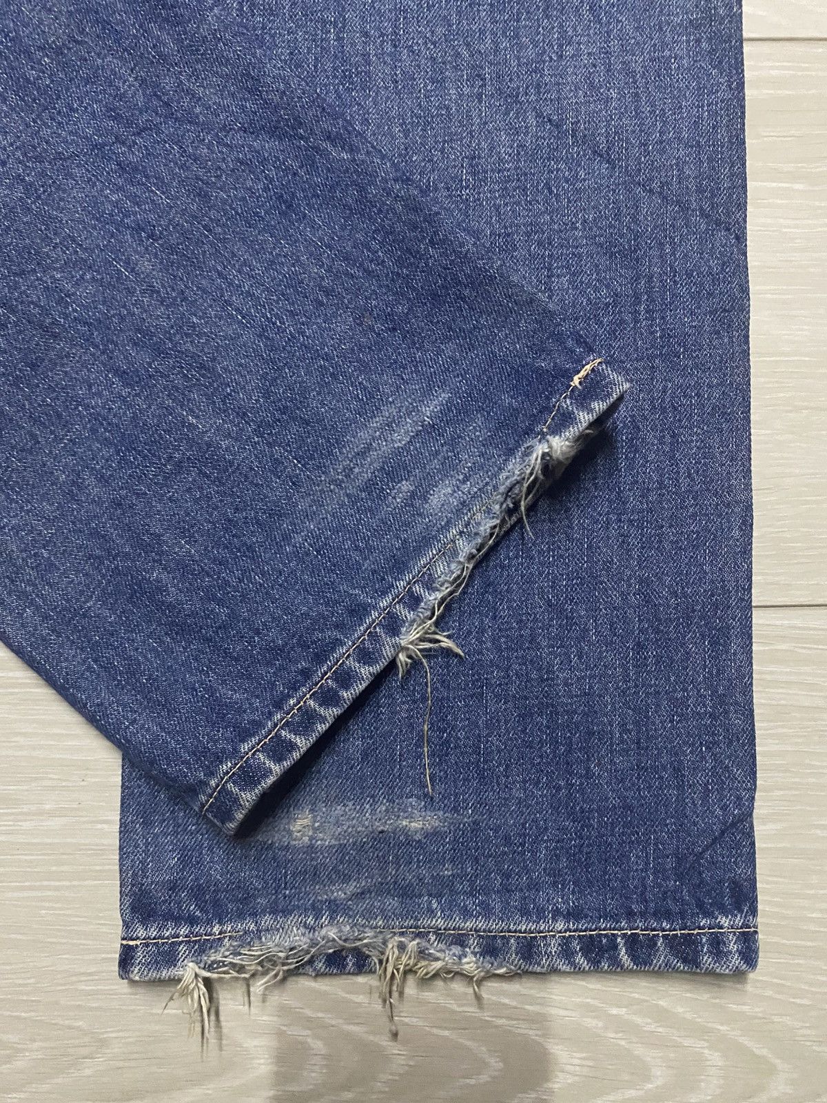 Japanese Brand Vintage Domingo Blue Wash Distressed Jeans Size US 30 / EU 46 - 12 Thumbnail