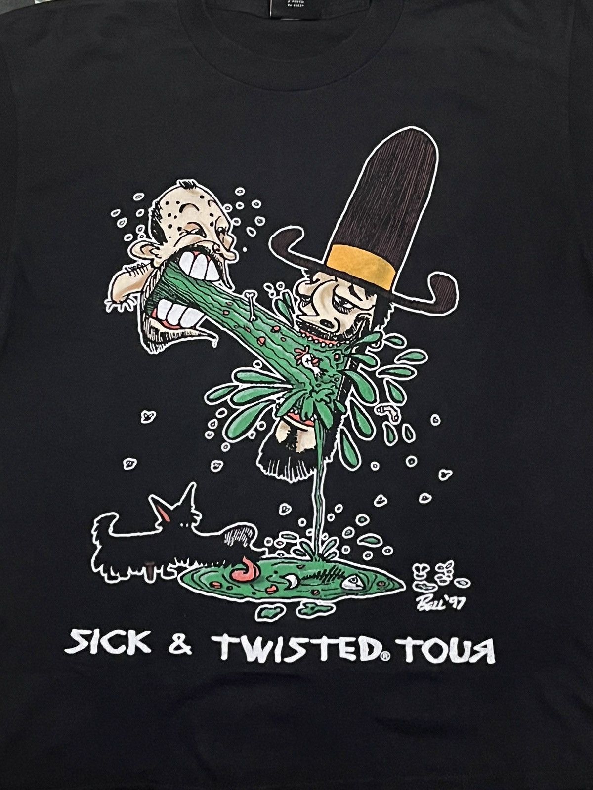 Band Tees Korn Sick & Twisted Tour 1997 Size US M / EU 48-50 / 2 - 3 Thumbnail