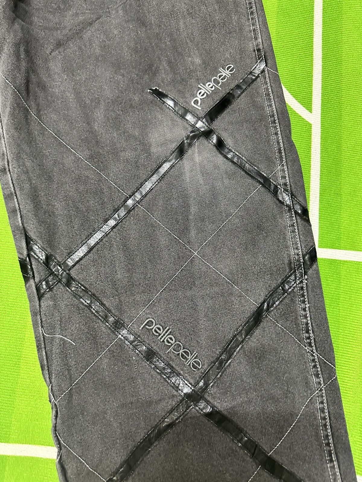 Pelle Pelle Pelle pelle baggy distressed denim pants Size US 39 - 7 Thumbnail