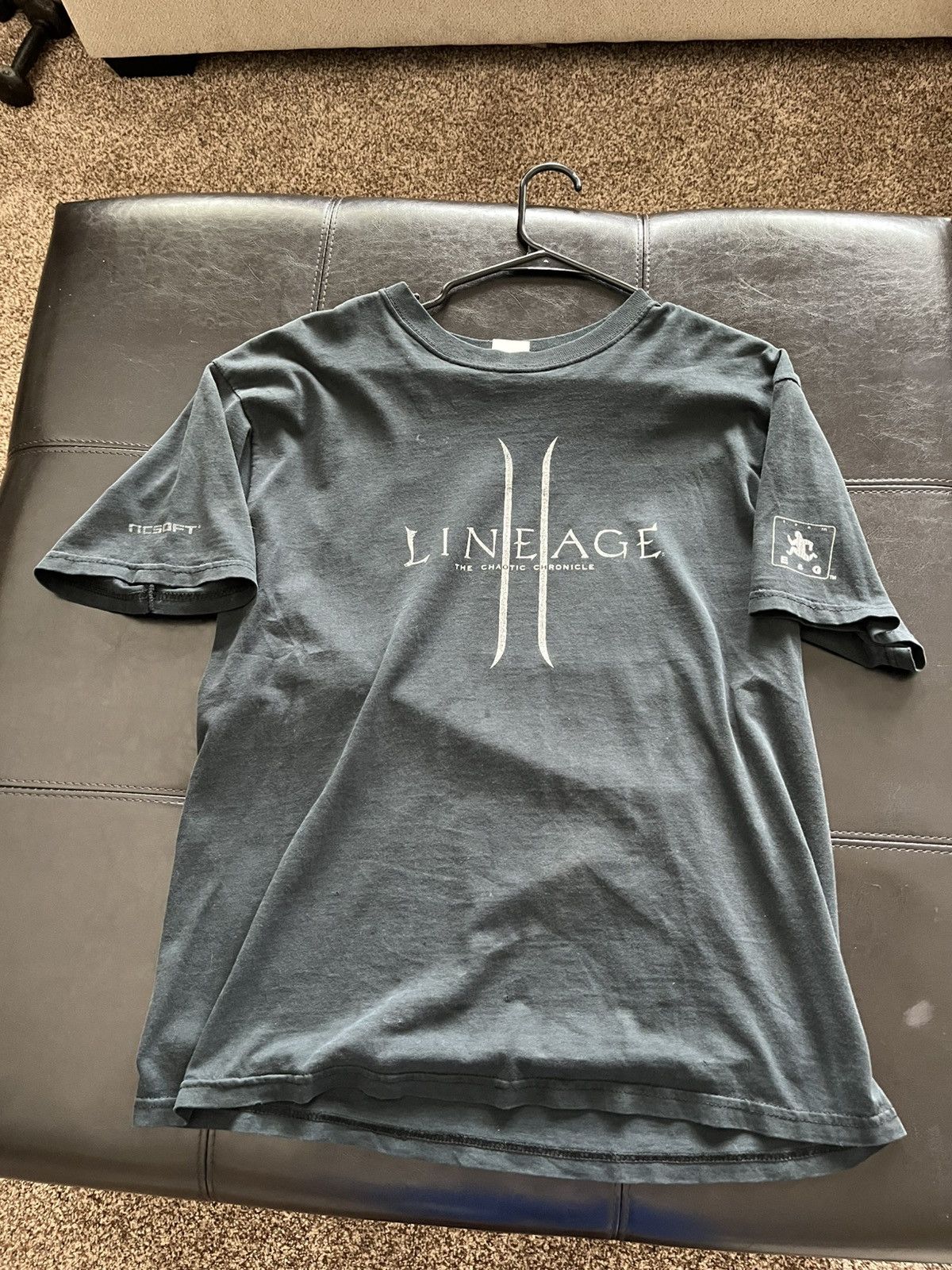 Other Vintage lineage t shirt Size US L / EU 52-54 / 3 - 1 Thumbnail