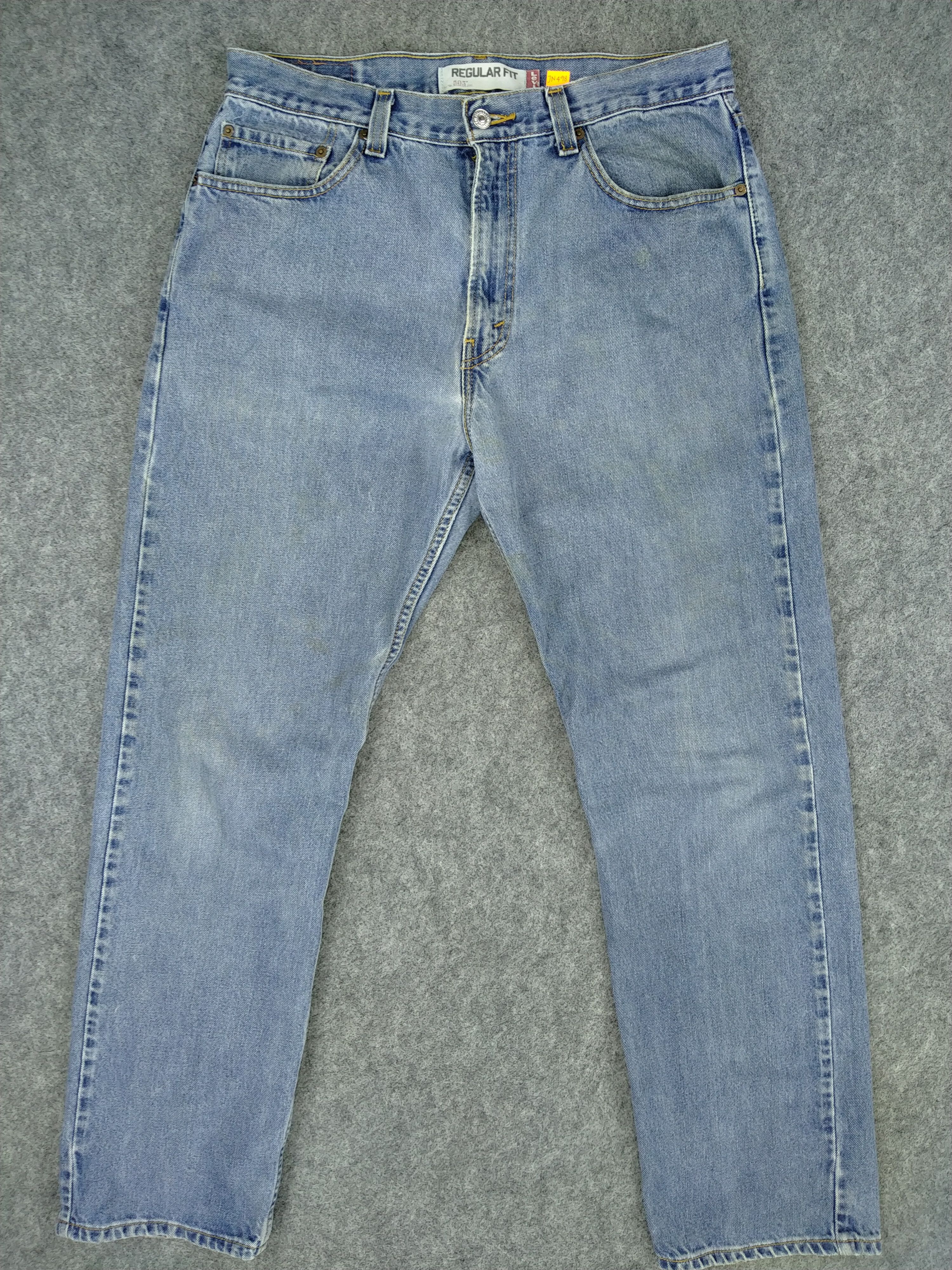 Levi's Vintage Levi's 505 Regular Fit Denim 34 x 32 -JN498 Size US 34 / EU 50 - 1 Thumbnail