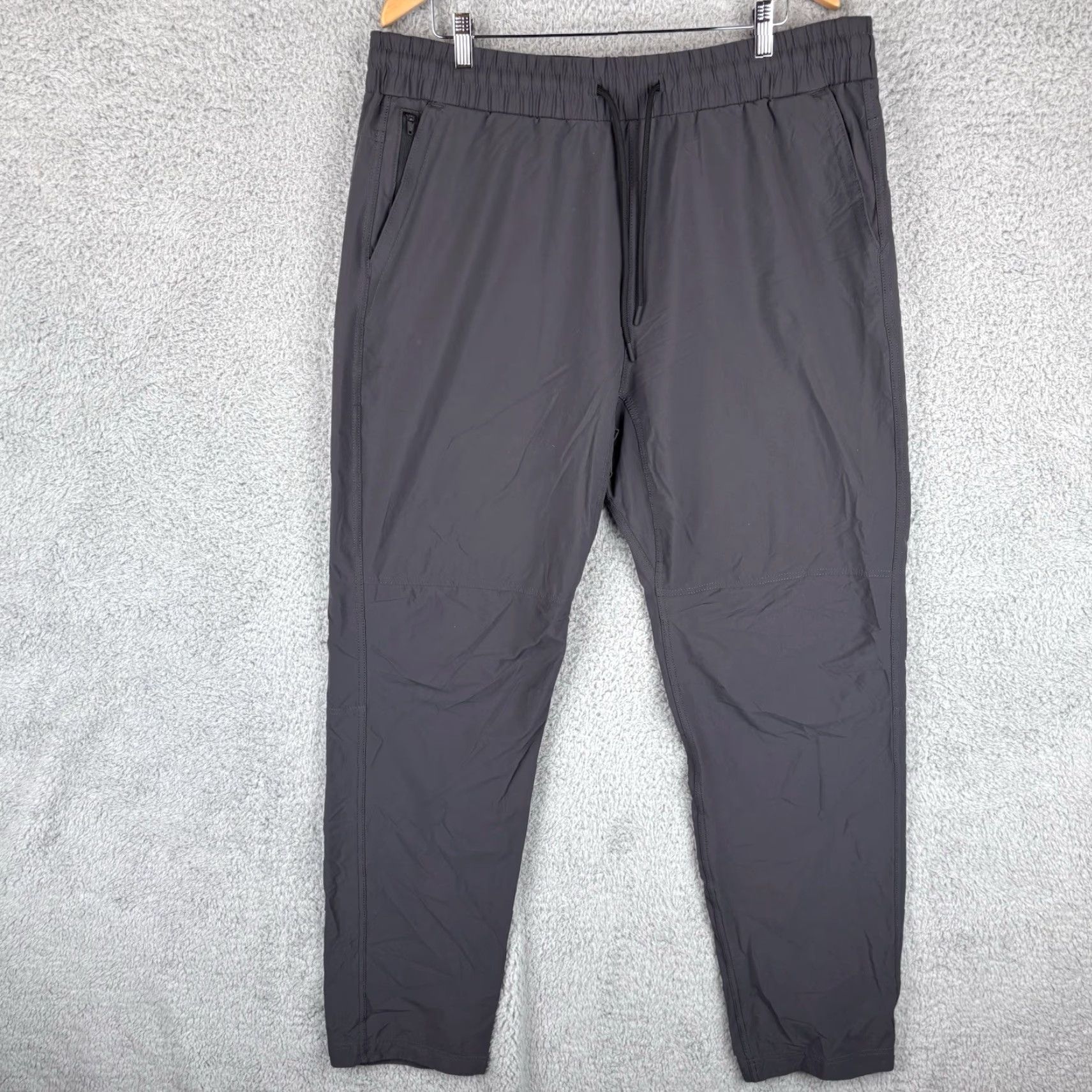 Abercrombie & Fitch Abercrombie & Fitch Track Pants Mens XL Long Gray Nylon Zip Pockets Lightweight Vintage 90s Grunge Hip Hop Windbreaker Style Tapered Regular Fit Size US 36 / EU 52 - 2 Thumbnail