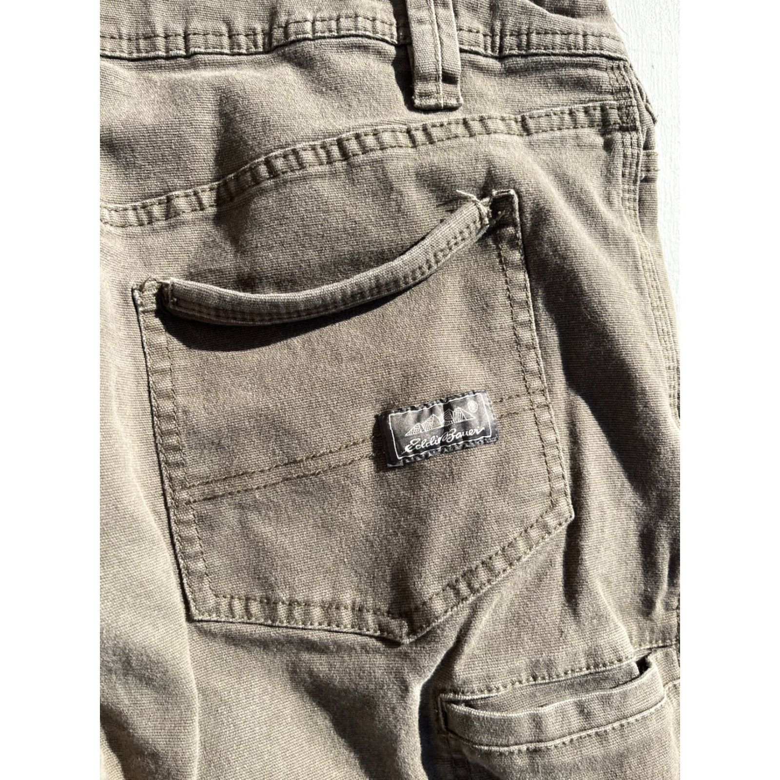 Eddie Bauer Eddie Bauer Pants Green Solid 38x30 Workwear Double Knee Modern Grunge Slimming 5-Pocket Mens Regular Denim Cotton Spandex Straight Inseam 30 Size US 38 / EU 54 - 2 Thumbnail