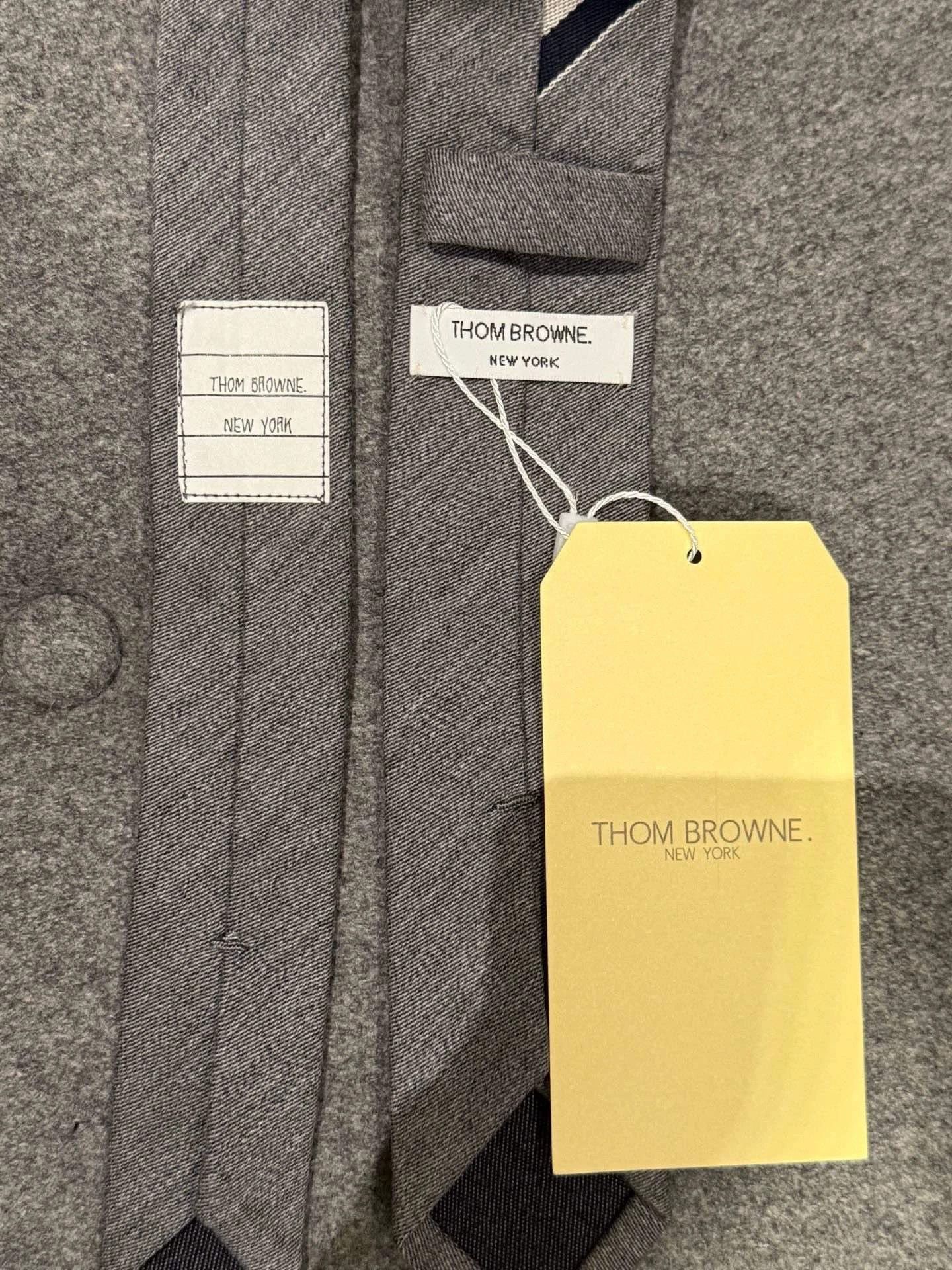Thom Browne Thom Browne Classic 3-Color Stripe Tie Medium Gray Size ONE SIZE - 3 Thumbnail