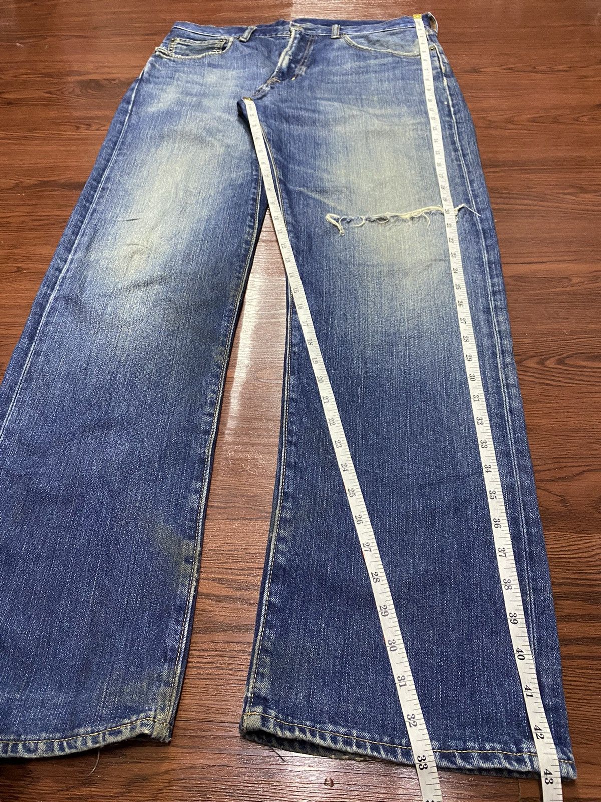 Japanese Brand Vintage Japanese Brands Gu Mud Wash Distressed Loose Jeans Size US 34 / EU 50 - 12 Thumbnail