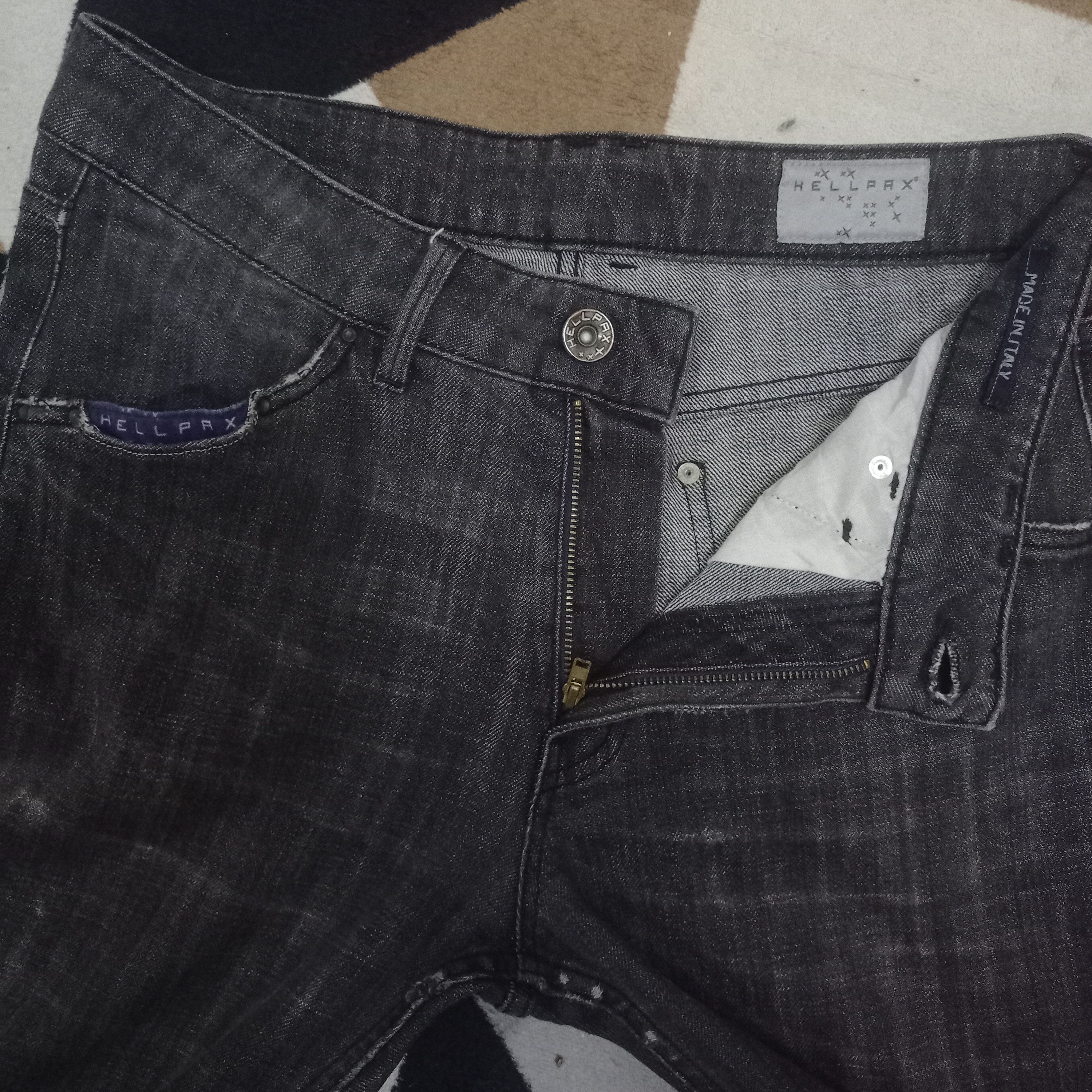 Japanese Brand Vintage Japanese Brand Faded Black Jeans 30x32 Size US 30 / EU 46 - 3 Thumbnail