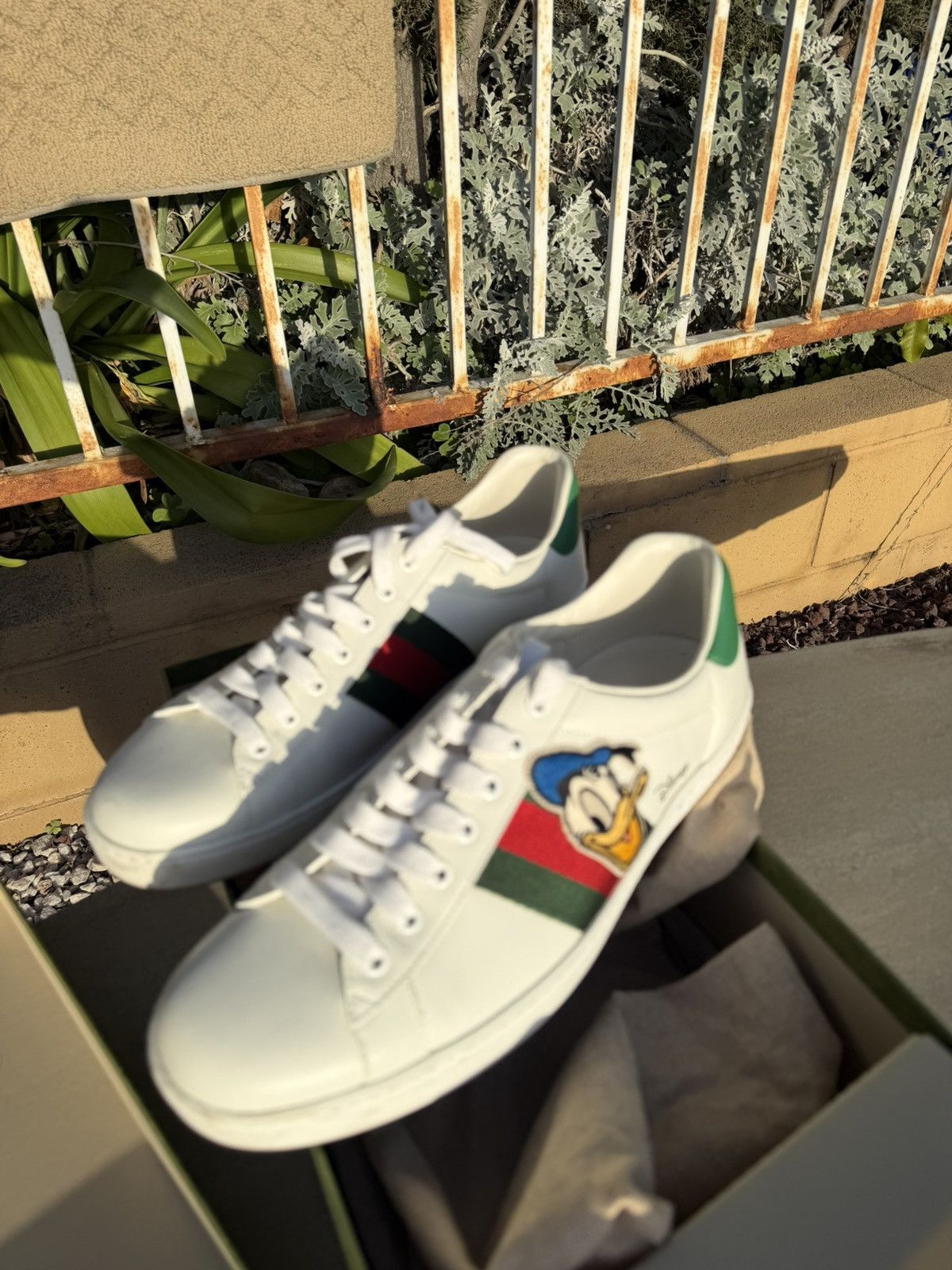 Disney × Gucci Gucci Ace x Disney Donald Duck Size US 9 / EU 42 - 1 Thumbnail