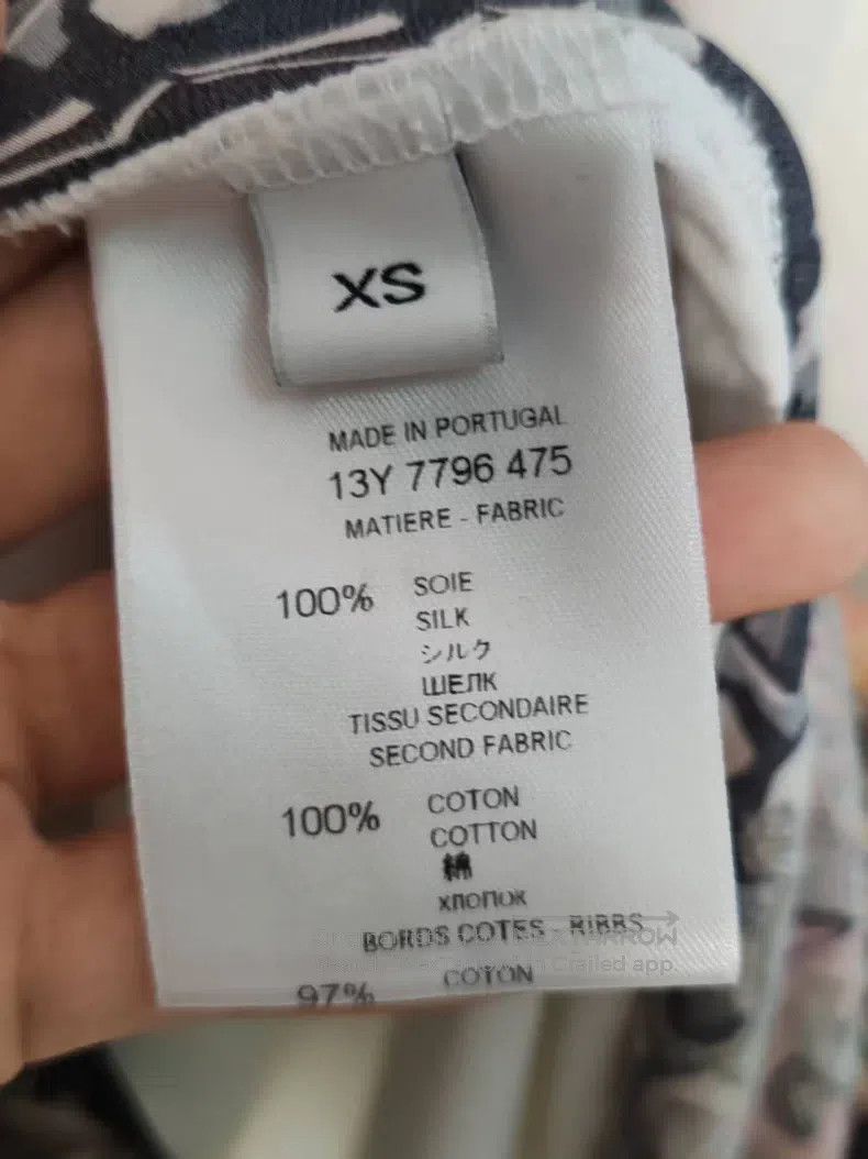Givenchy Givenchy Silk Short Sleeve Size US XS / EU 42 / 0 - 4 Thumbnail
