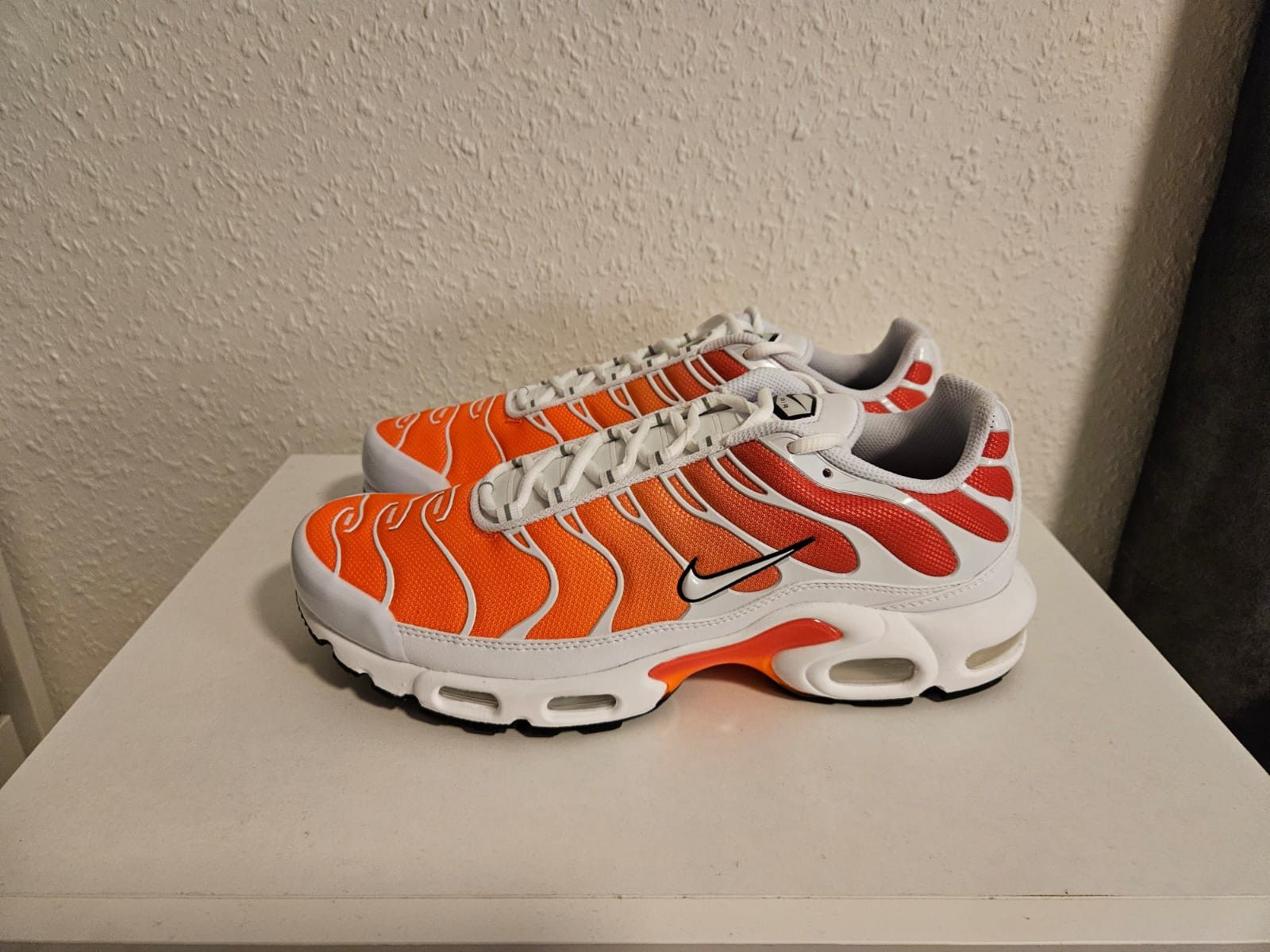 Nike Air Max Plus TN Ember Glow Peach Limited Edition