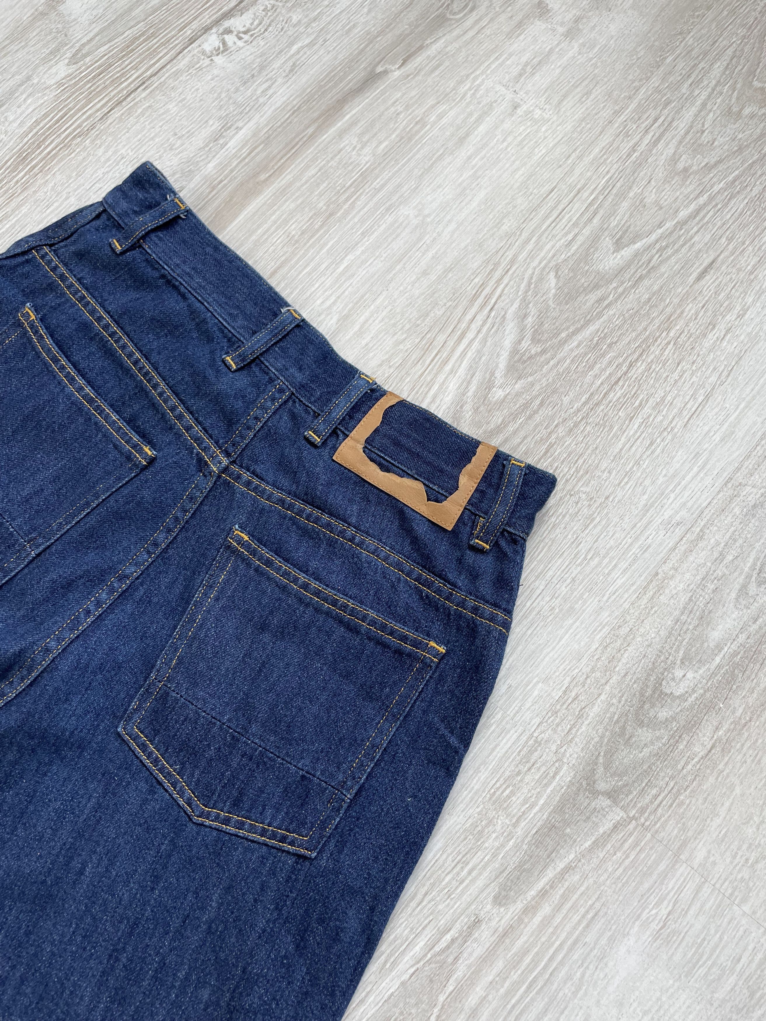 Golden Goose Distressed Style Boyfriend MOM Jeans