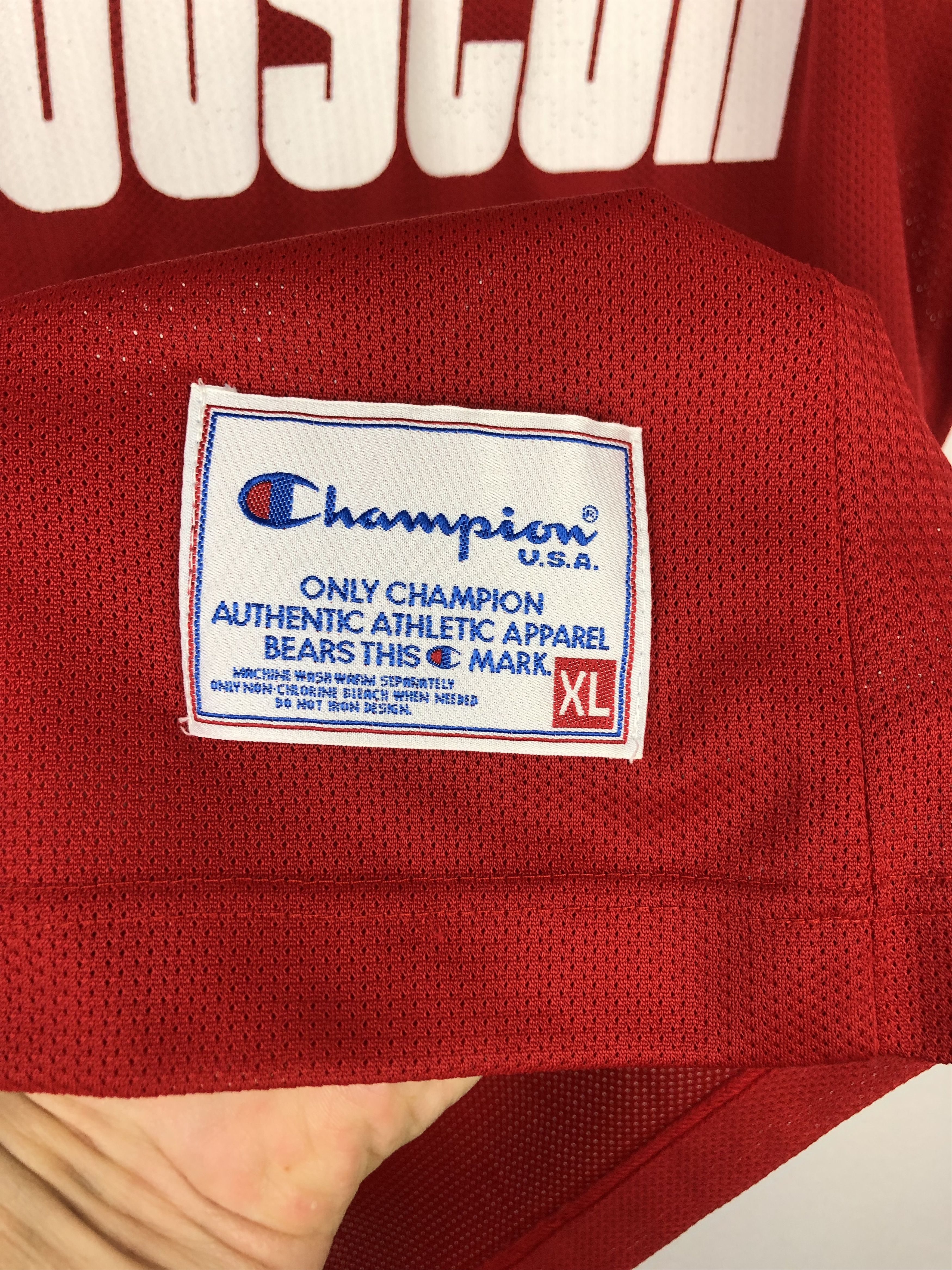 Champion Vintage 90's Champion Houston Rockets Hakeem Olajuwon Jersey Size US XL / EU 56 / 4 - 4 Thumbnail