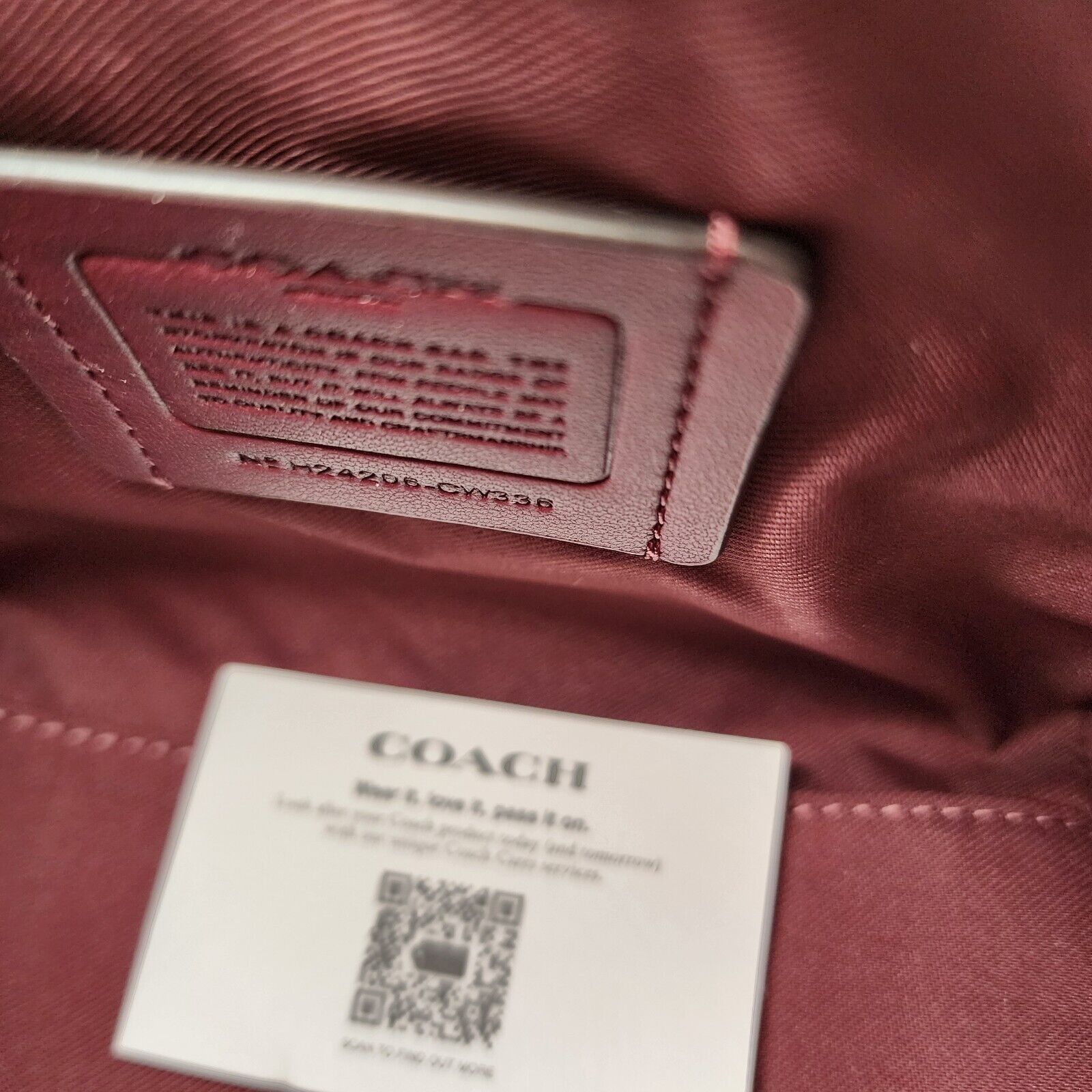 Coach NWT Coach CW390 Zip Top Shoulder Bag Leather Merlot Size ONE SIZE - 8 Thumbnail
