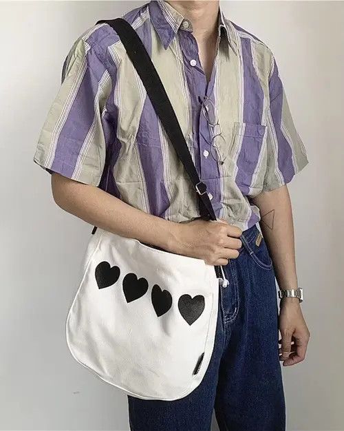 Japanese Brand Fashion heart print shoulder bag messenger bag Size ONE SIZE - 3 Thumbnail