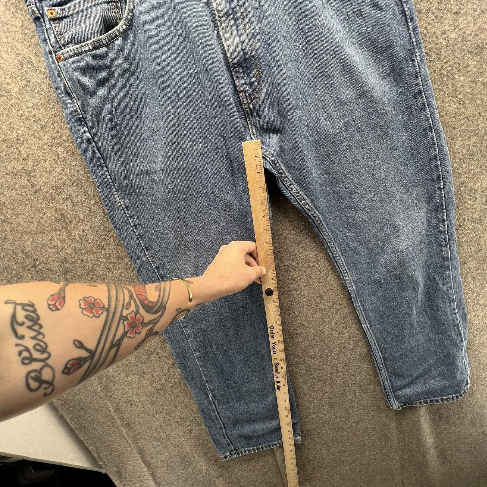 Levi's Levis 505 Jeans Mens 38x30 Blue Straight Denim Medium Wash Casual Pants Regular Fit Size 38 Men Jeans Levis 505 Straight Size US 38 / EU 54 - 5 Thumbnail
