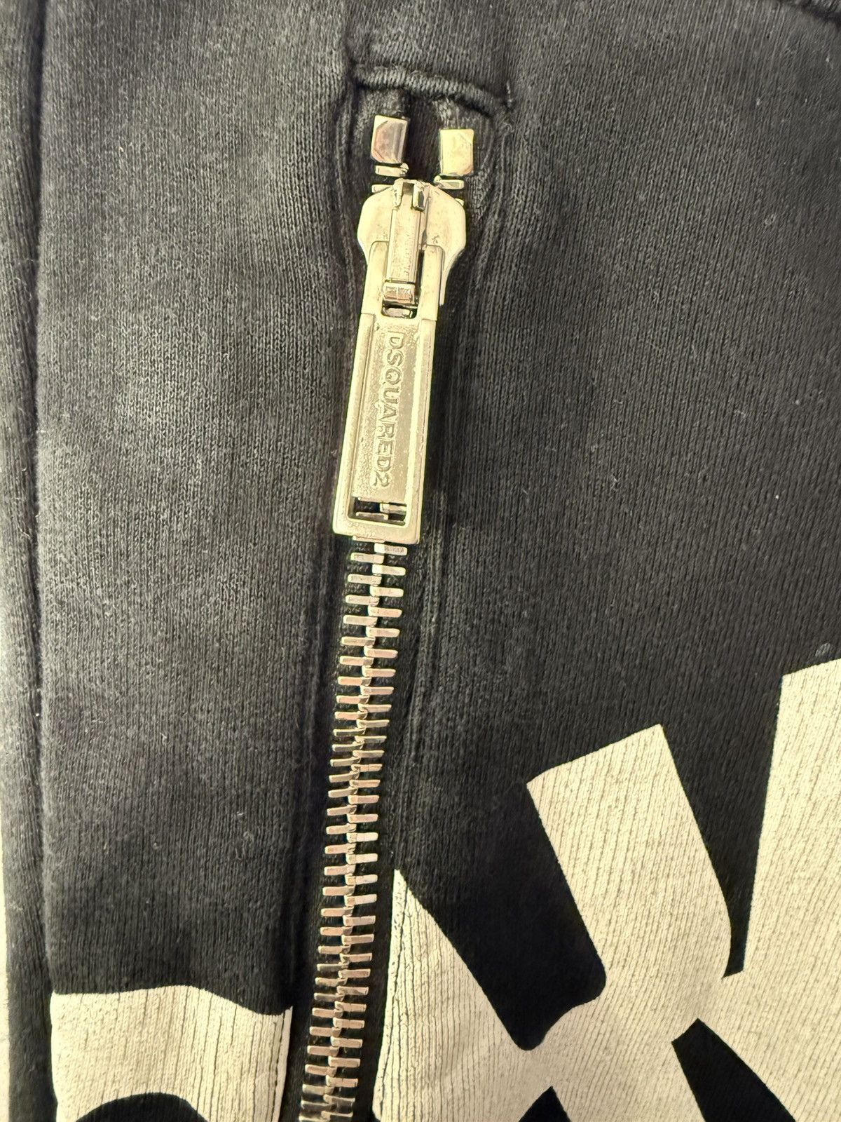 Dsquared2 Dsquared2 Mirror Logo Sweatpants - Sport Fit - Made in Italy Size US 30 / EU 46 - 2 Thumbnail