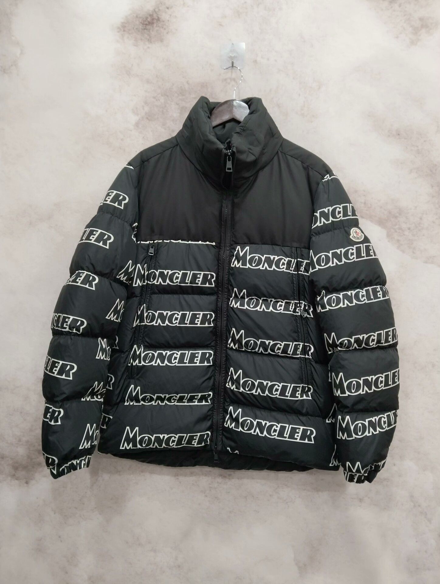 Moncler Moncler Down Heavy Coat 5 Men Size US XS / EU 42 / 0 - 1 Thumbnail