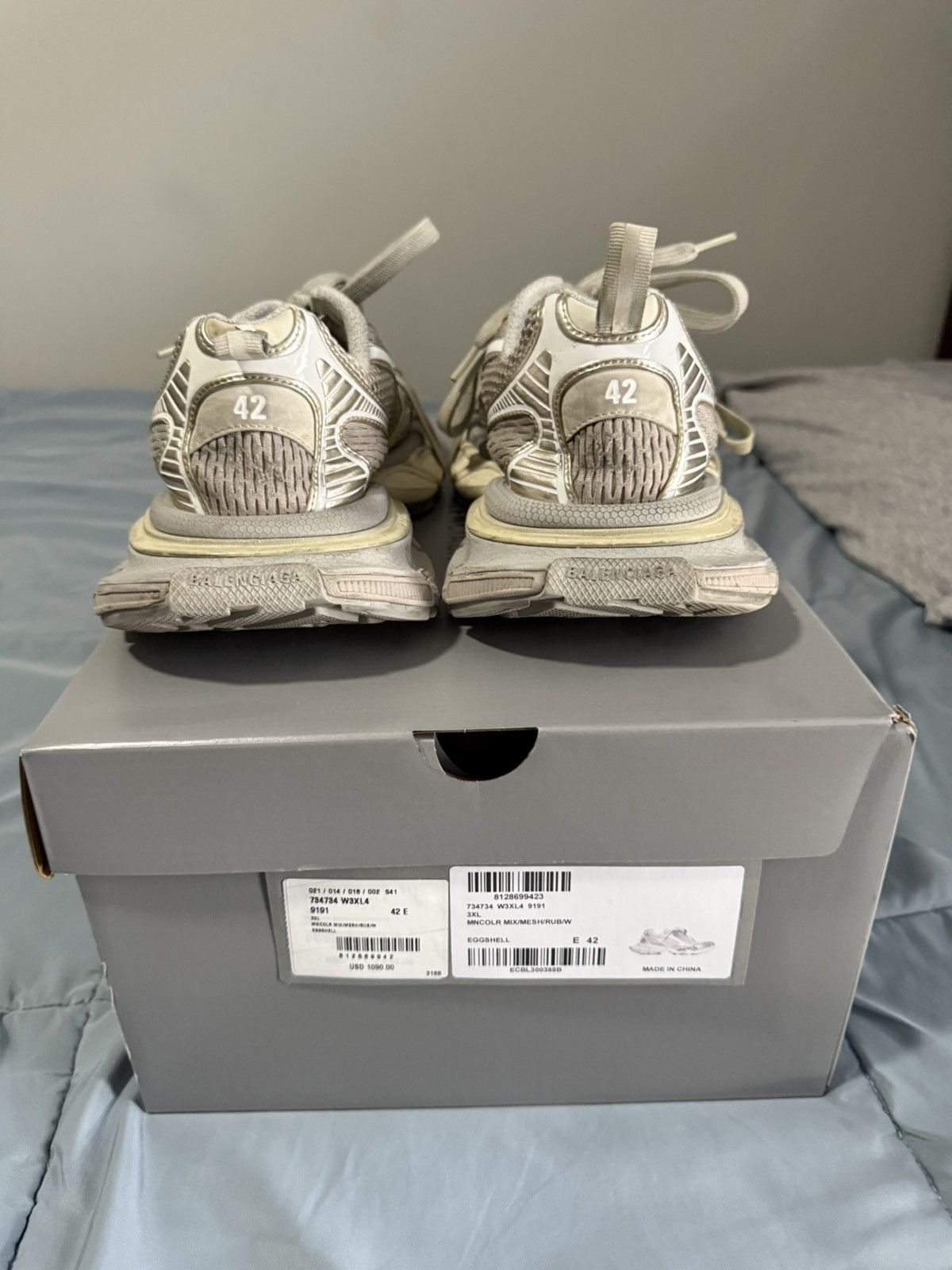 付属品完備 Balenciaga 3xl Eggshell スニーカー 42 Balenciaga Men's 3XL Sneakers in Eggshell Balenciaga