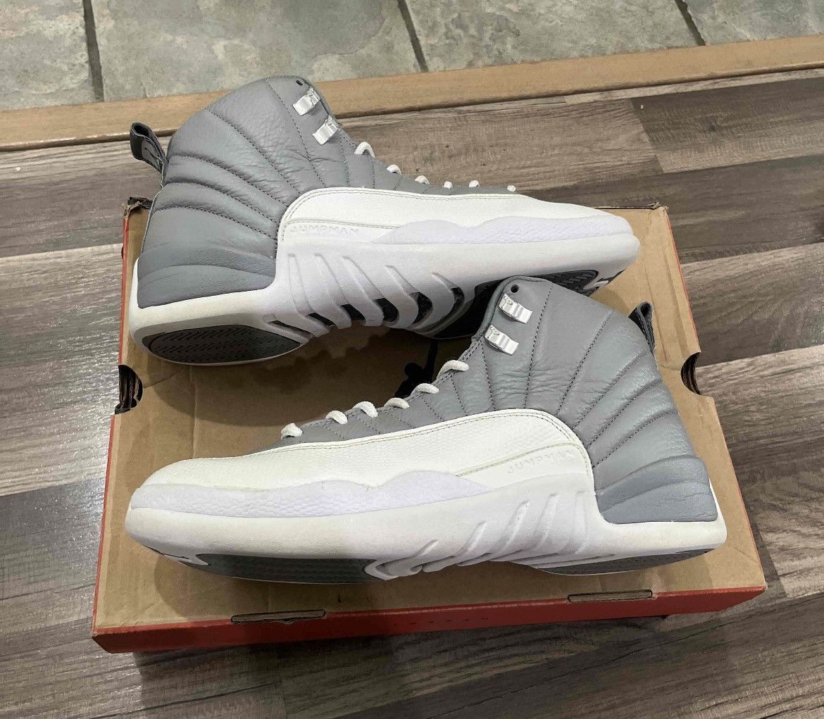 Jordan Brand × Nike jordan 12 stealth size 10.5 Size US 10.5 / EU 43-44 - 1 Thumbnail