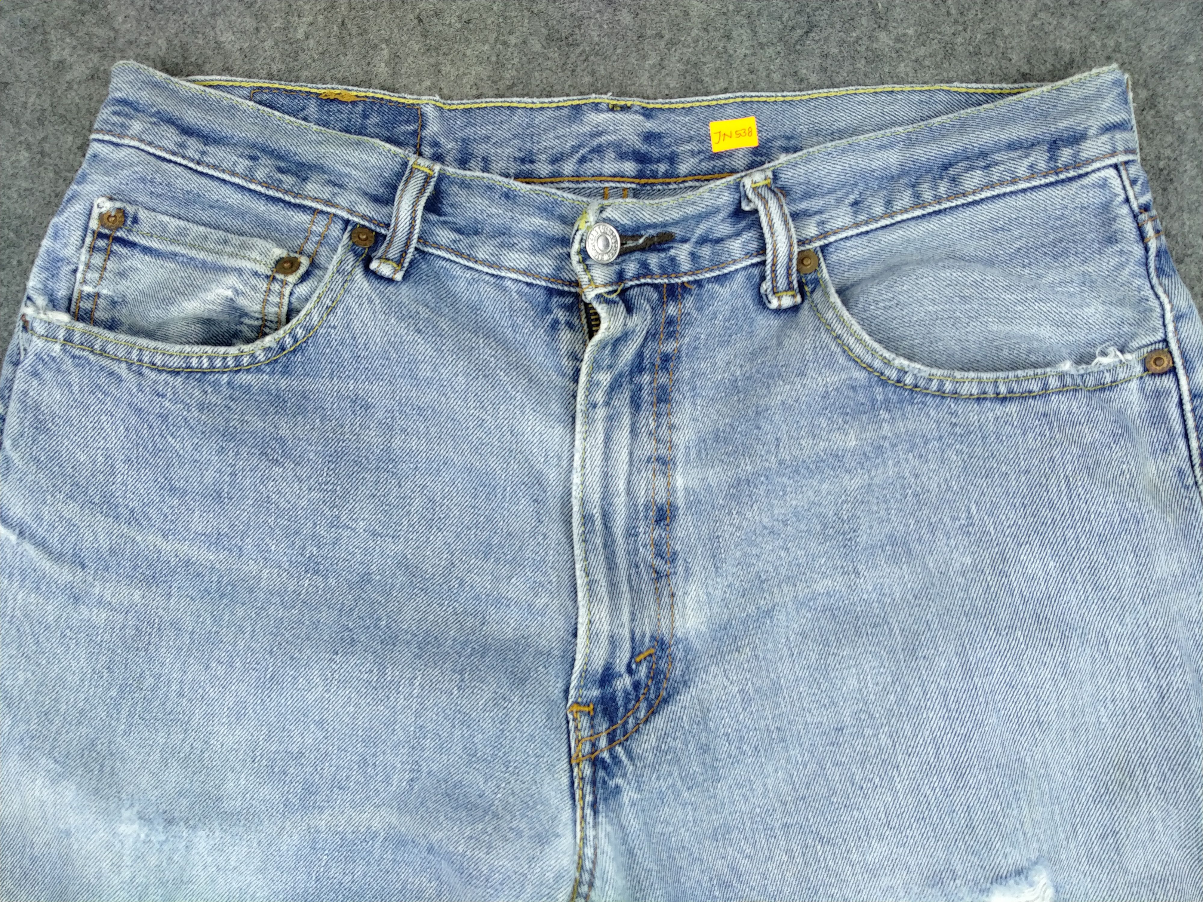 Levi's Light Wash Vintage Levi's 550 Denim 34 x 30.5 -JN538 Size US 34 / EU 50 - 3 Thumbnail