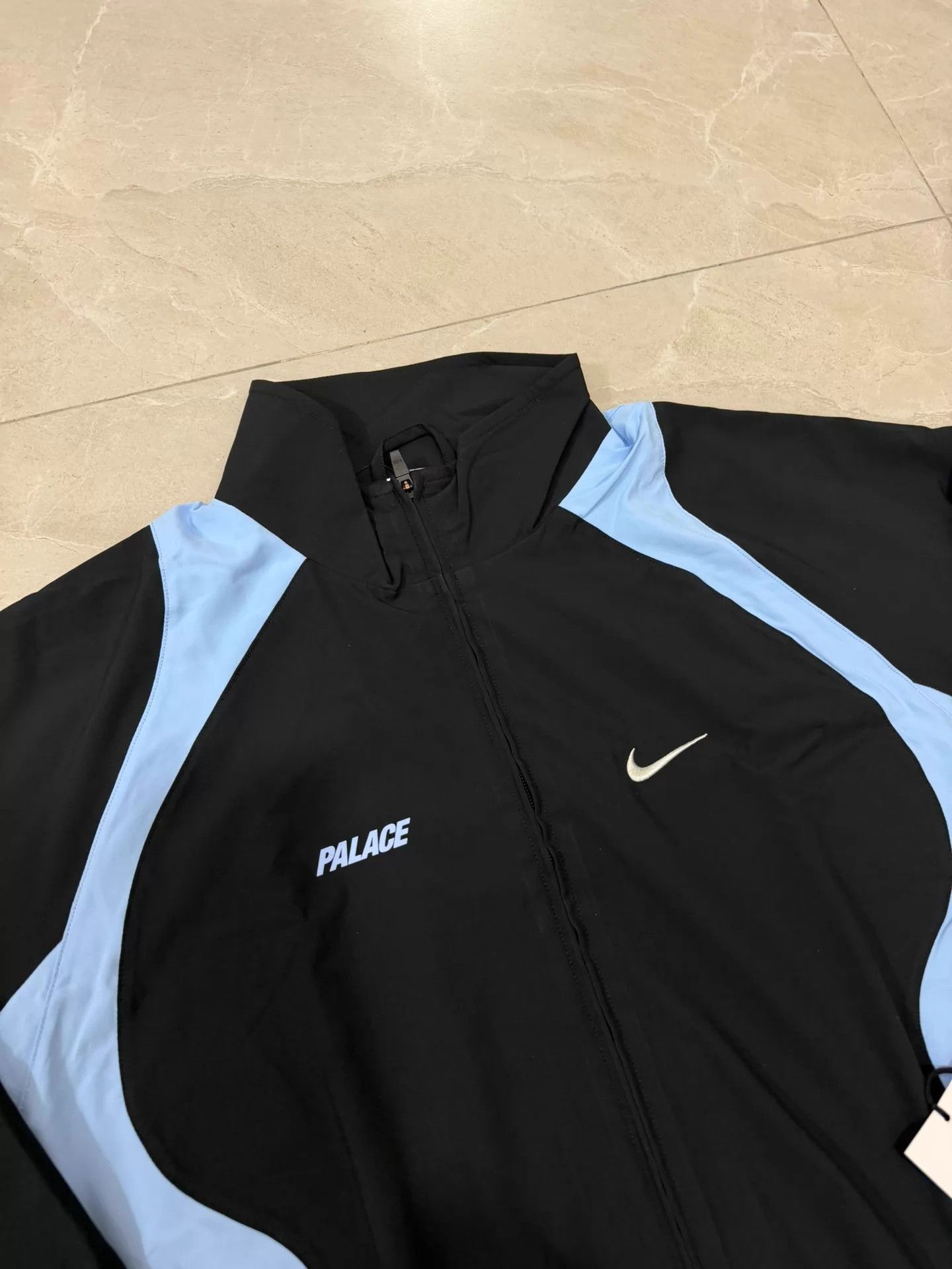 Nike PALACE x Nike SS26 DROP10 Track Jacket Black L Size US L / EU 52-54 / 3 - 2 Thumbnail